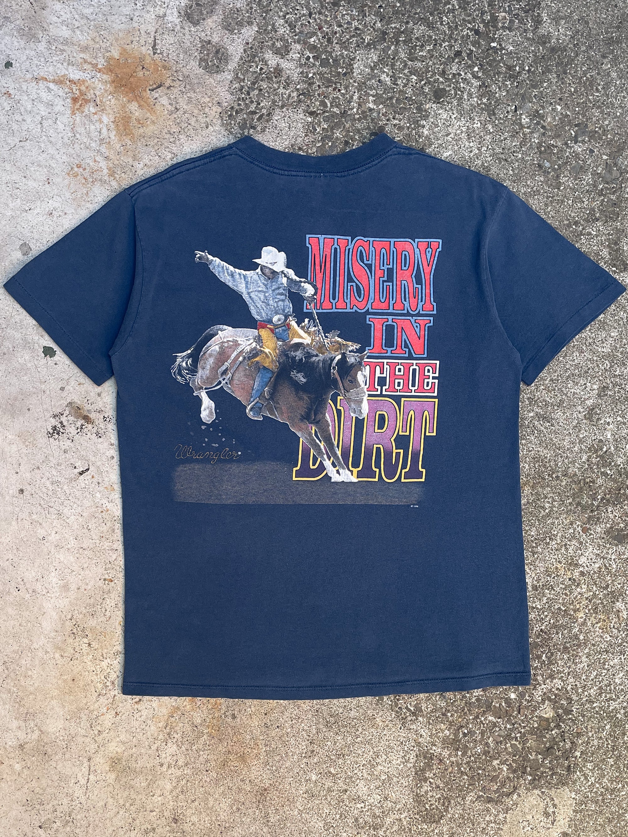 1990s Wrangler “Misery In The Dirt” Single Stitched Tee (M)