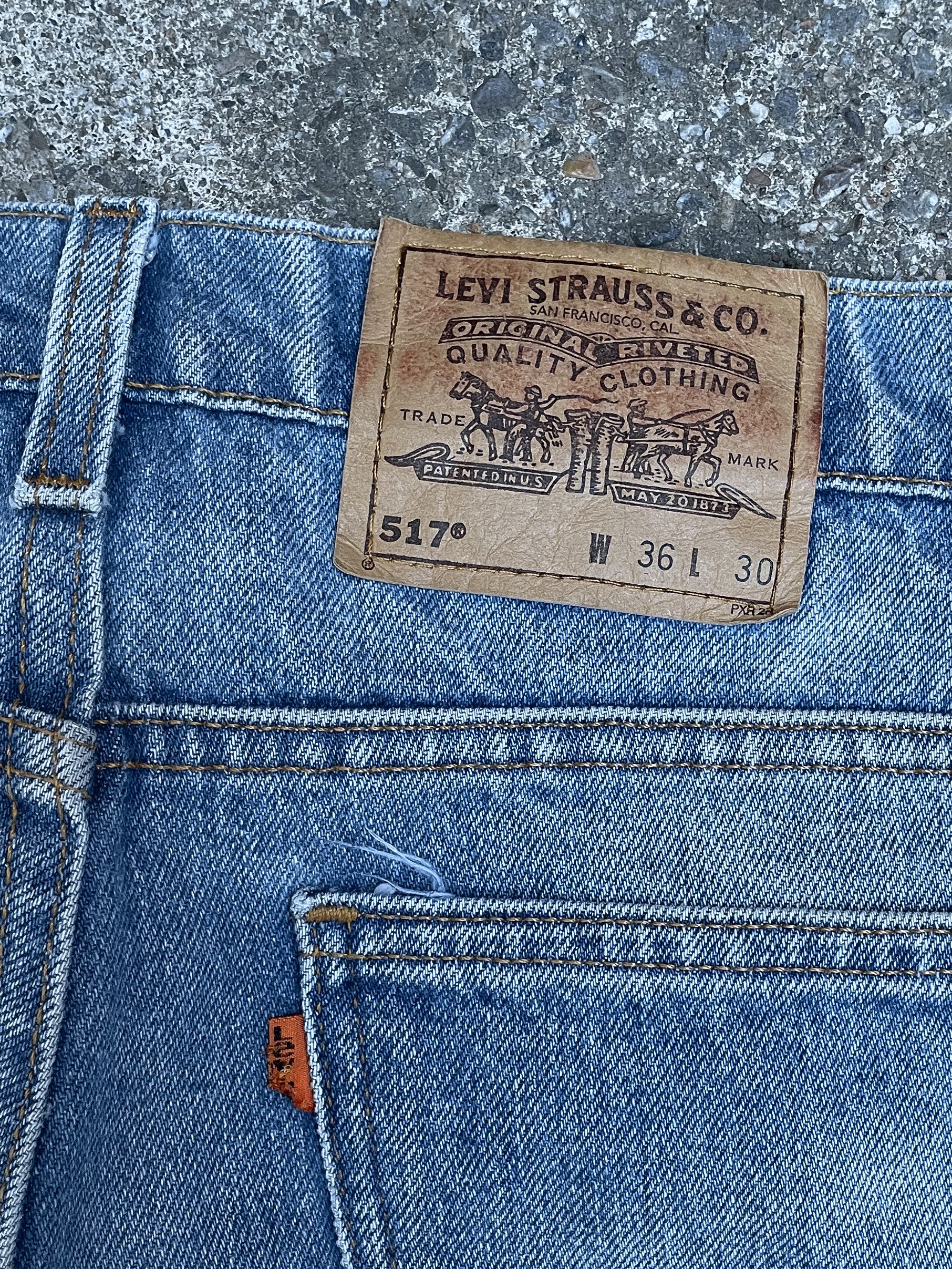 1990s Orange Tab Levi’s Faded Blue 517 (34X28)