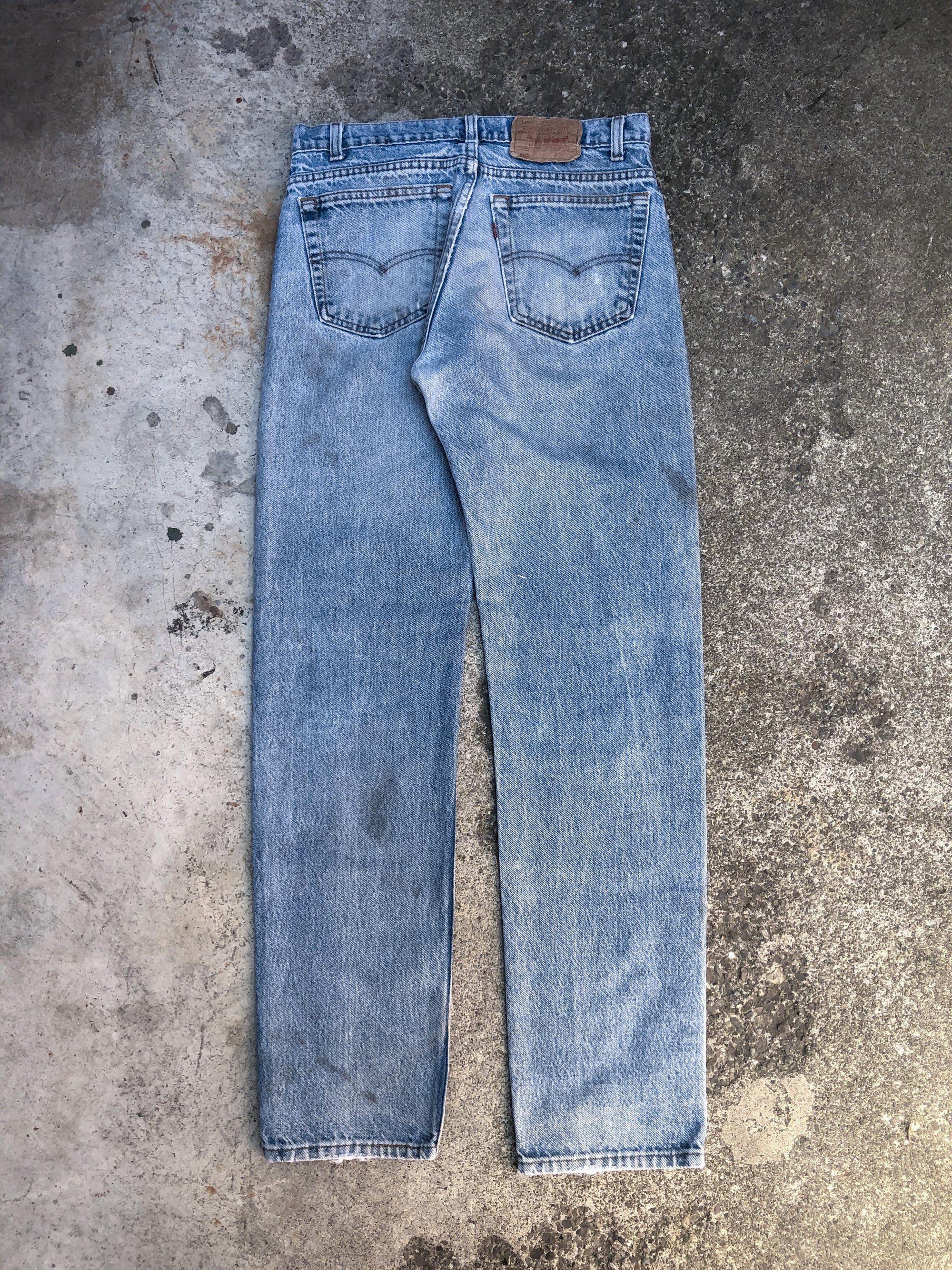 1980s Levis Dirty Faded Blue 505 (31X32)