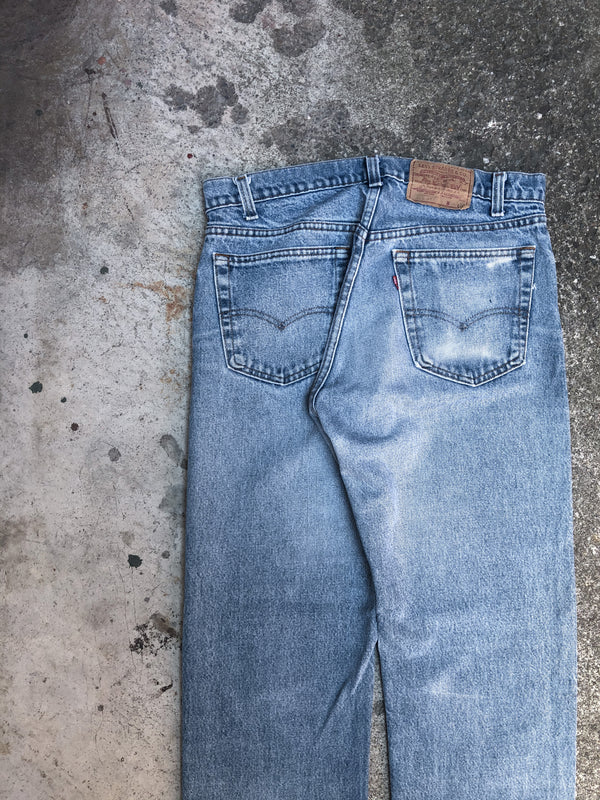 1980s Levis Faded Blue 505 Released Hem (32X30)