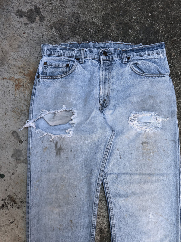 1980s/90s Levis Distressed Faded Blue Denim (33X29)