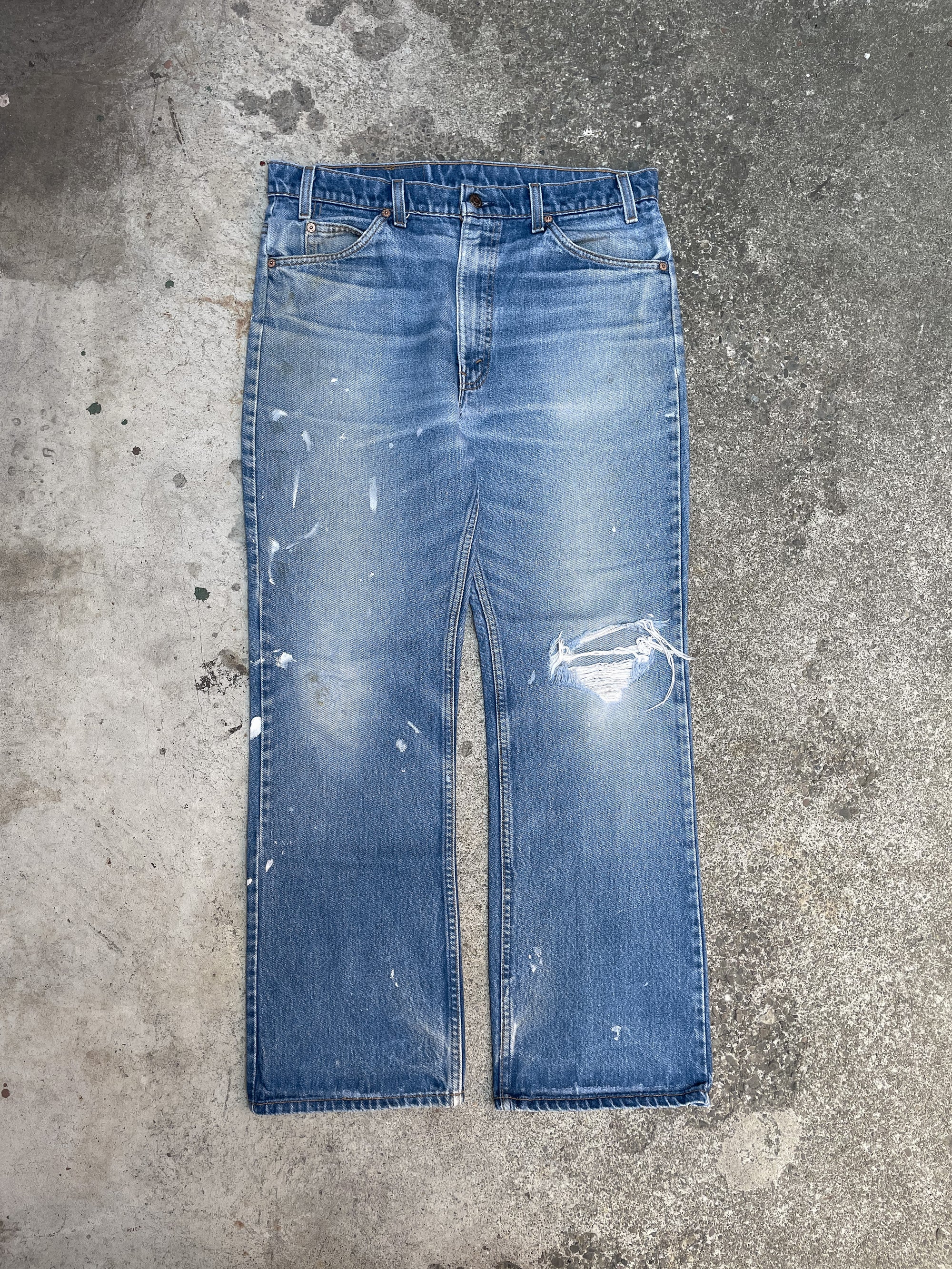 1990s Orange Tab Levi’s Painted Distressed Blue 517 (34X28)