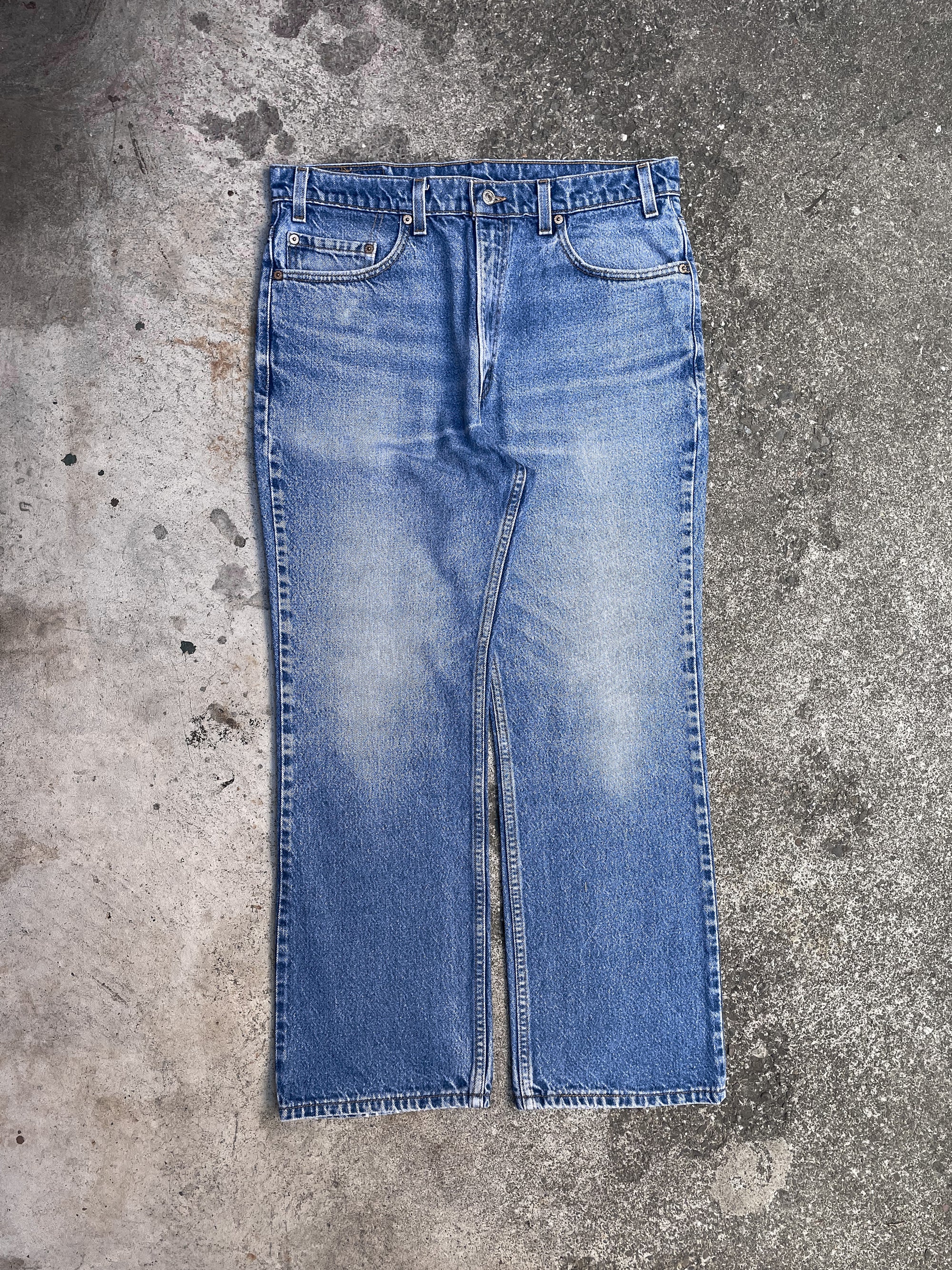 1990s Levis Faded Blue 517 (34X28)