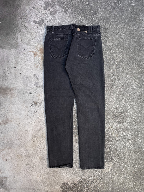 1990s Levi’s Faded Black 505 (33X32)