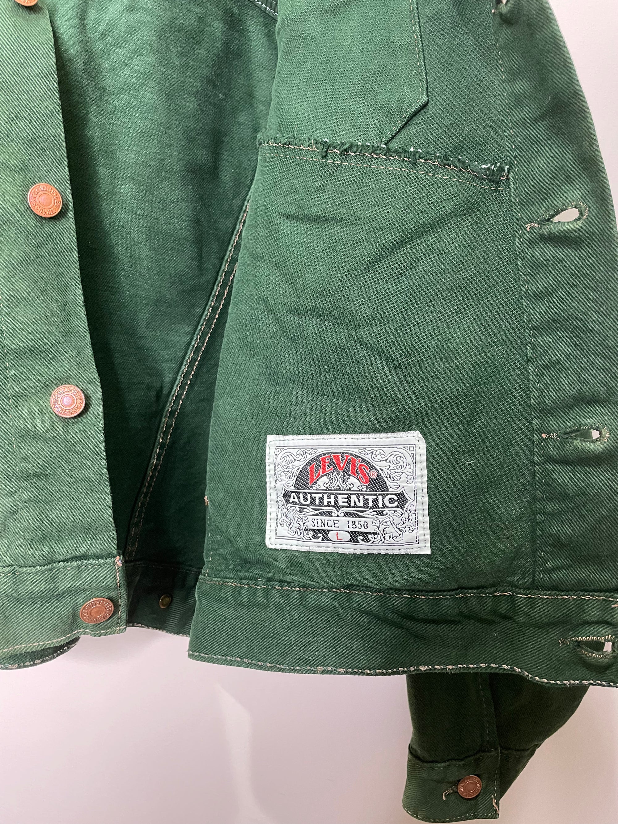 1990s Levi’s Faded Green Denim Trucker Jacket (L)