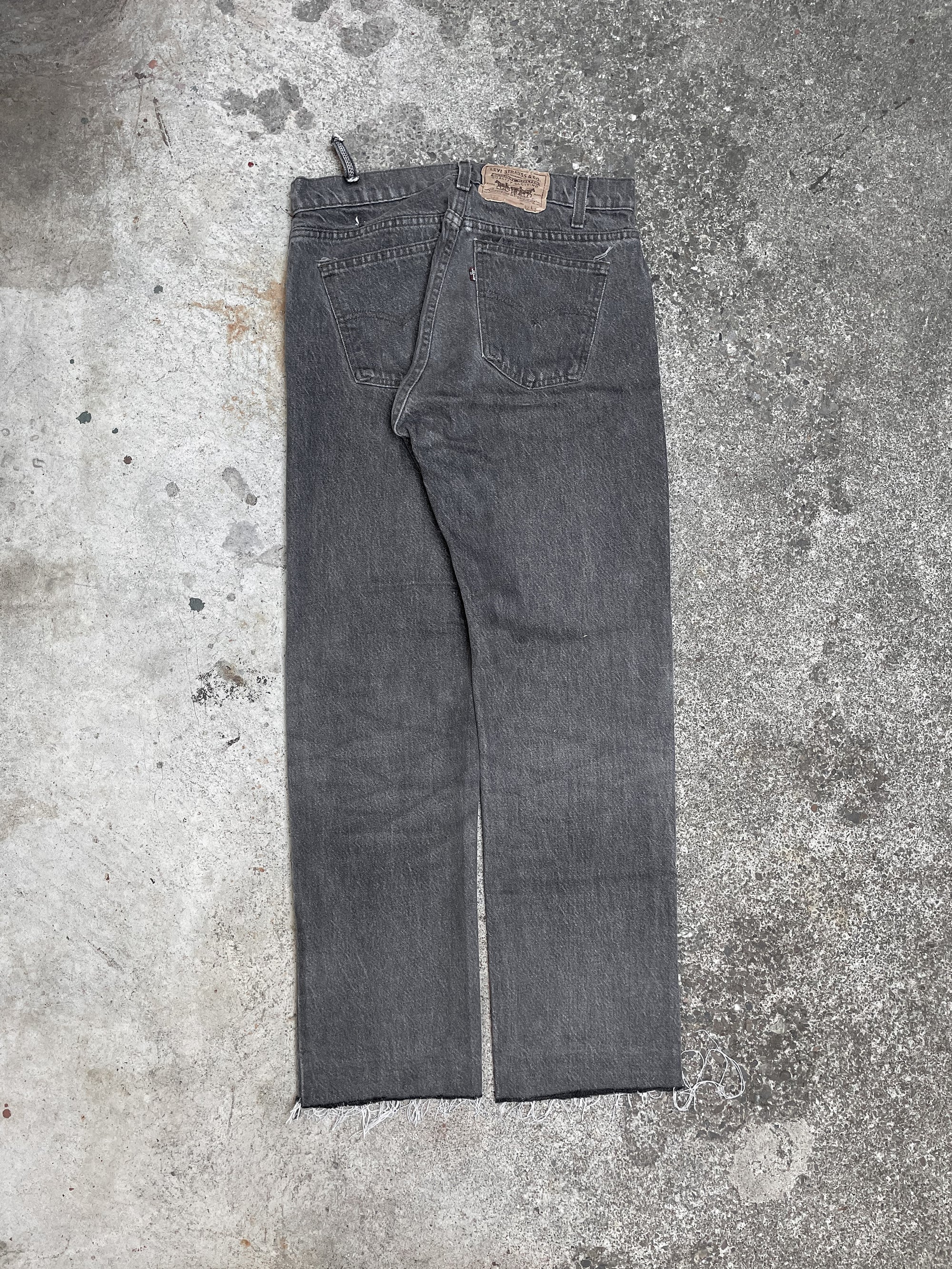 1980s Levi’s Grey 505 Raw Hem (30X28)