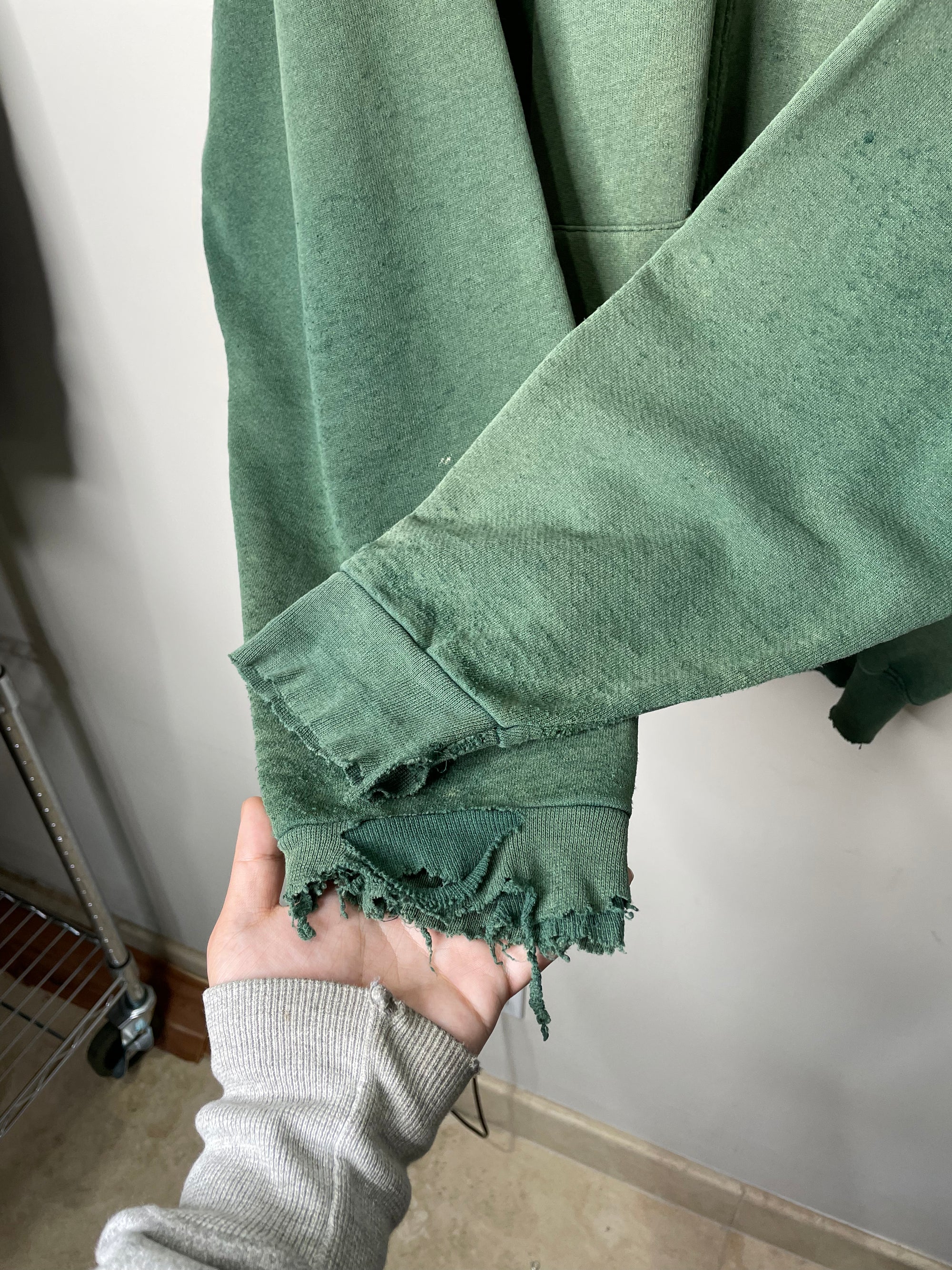 1990s Distressed Sun Faded Green Zip Up Hoodie (L)