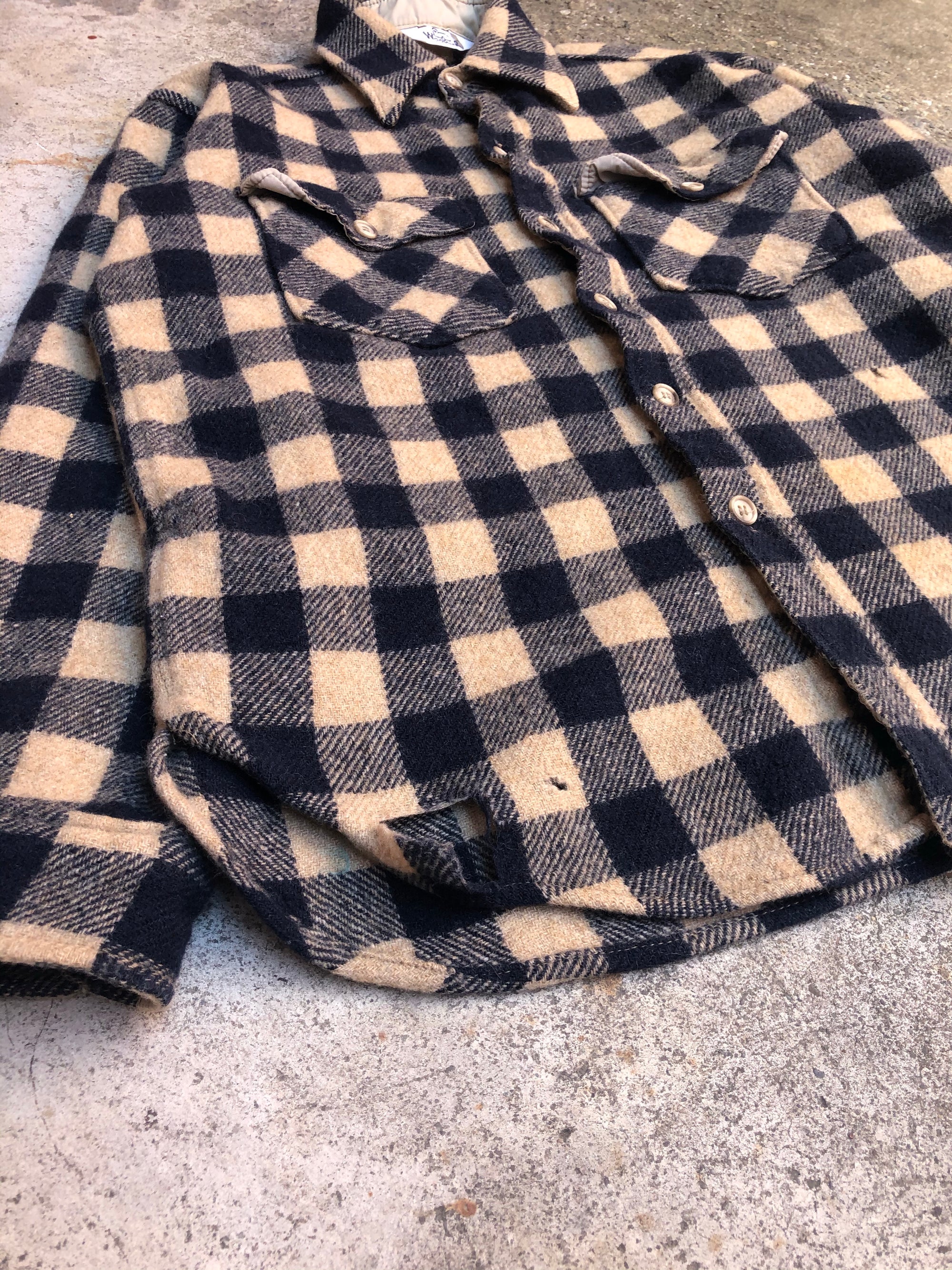 1980s Woolrich Cream Navy Wool Plaid Flannel Shirt
