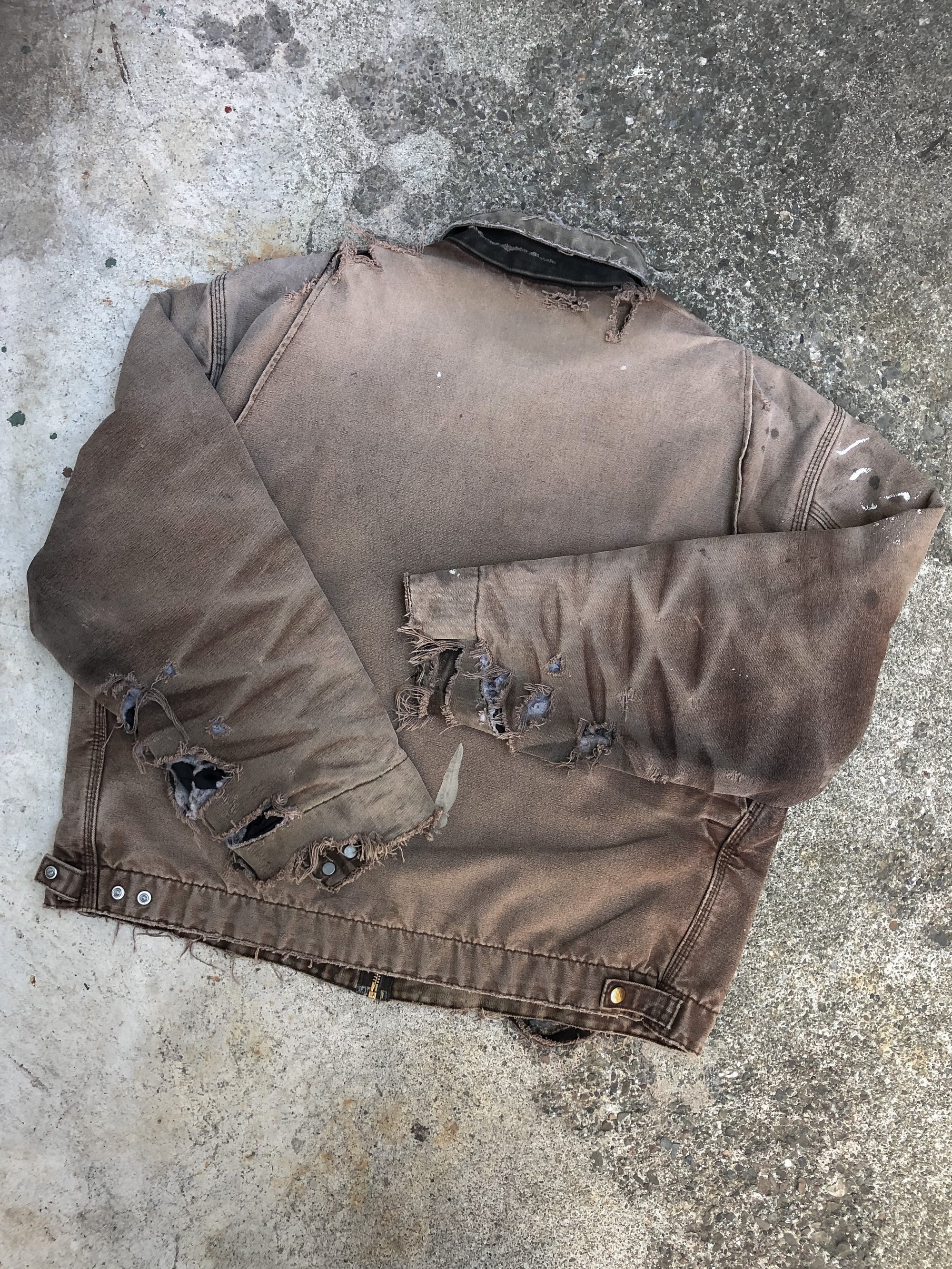 Vintage Carhartt Sun Faded Dark Brown Thrashed Lined Work Jacket (XL)