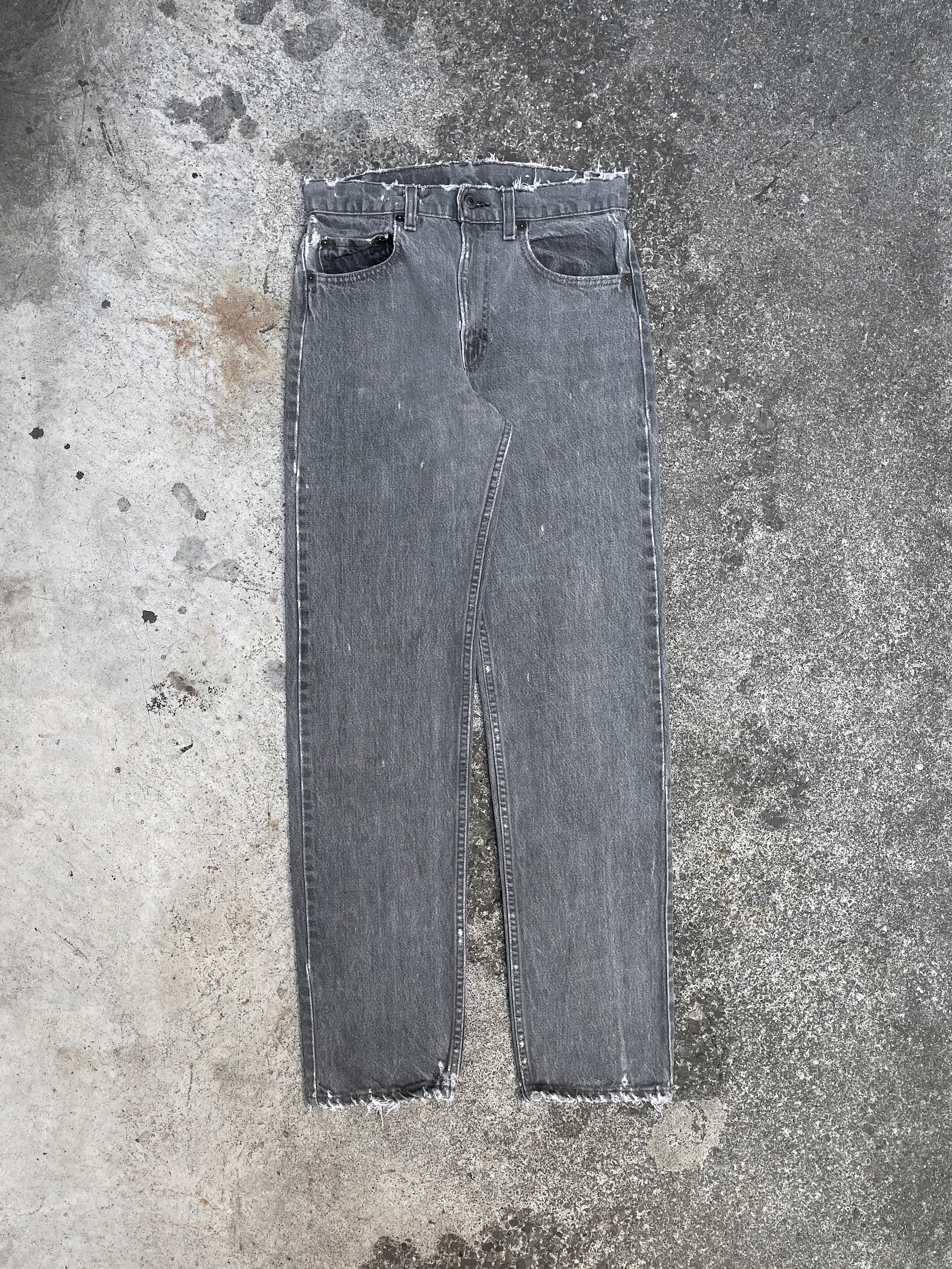 1980s Levi’s Distressed Faded Grey 505 (27X30)