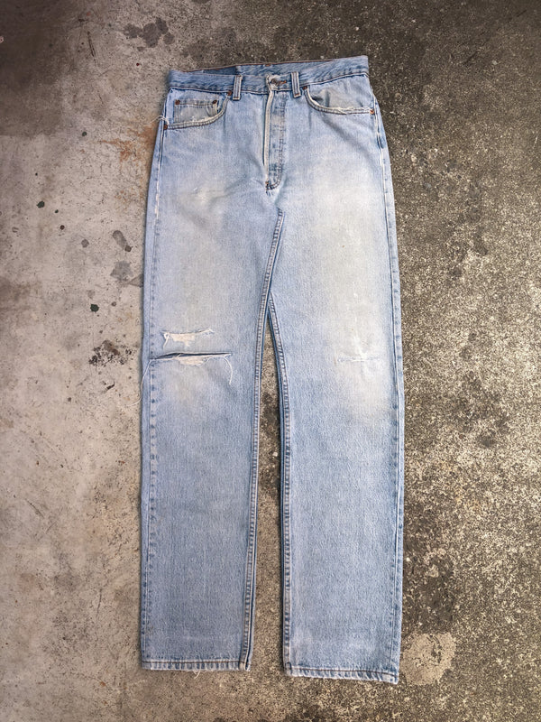 1990s Levis Distressed Faded Blue 501 (31X32)