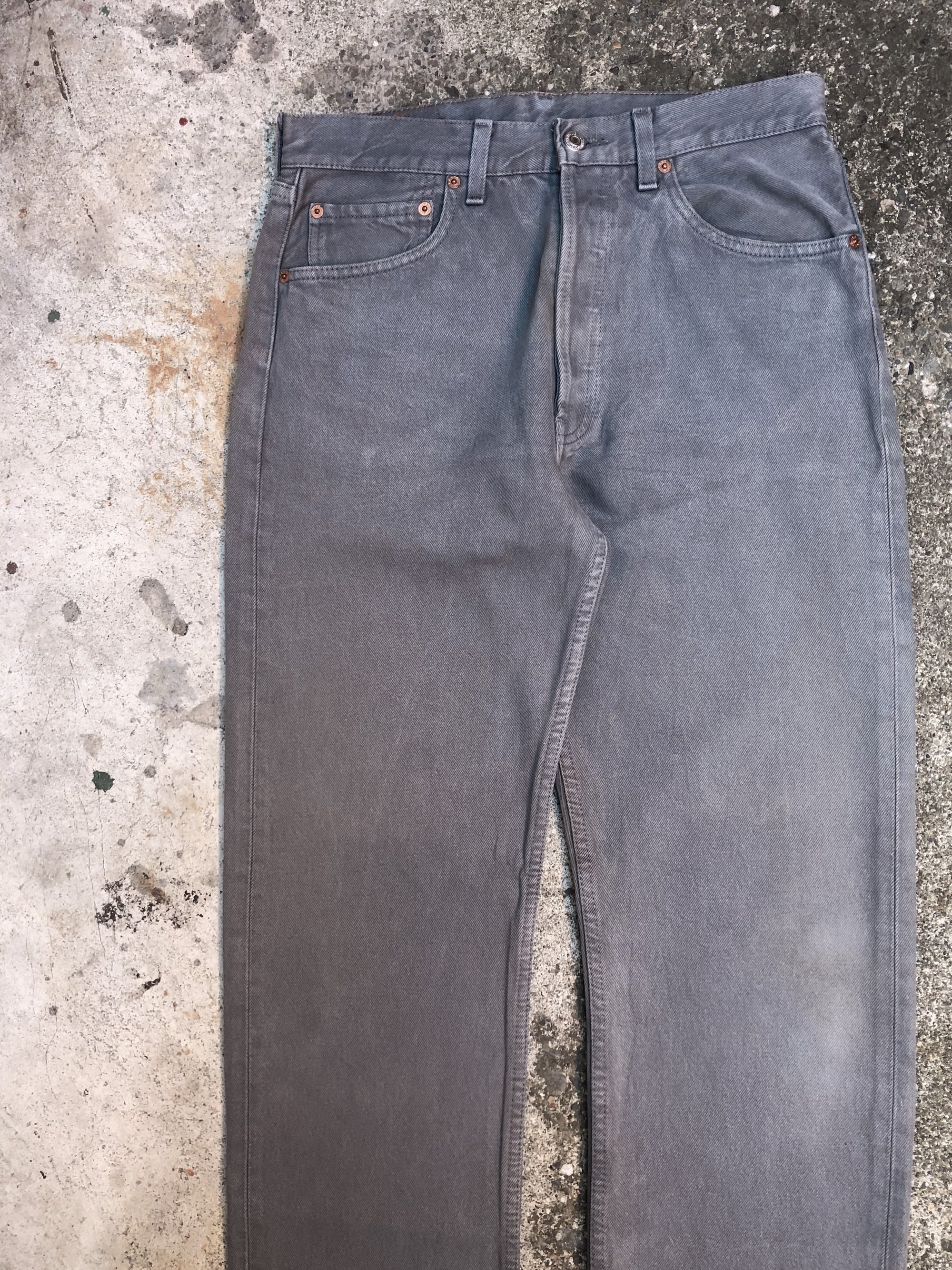 1990s Levis Faded Grey 501 (30X31)