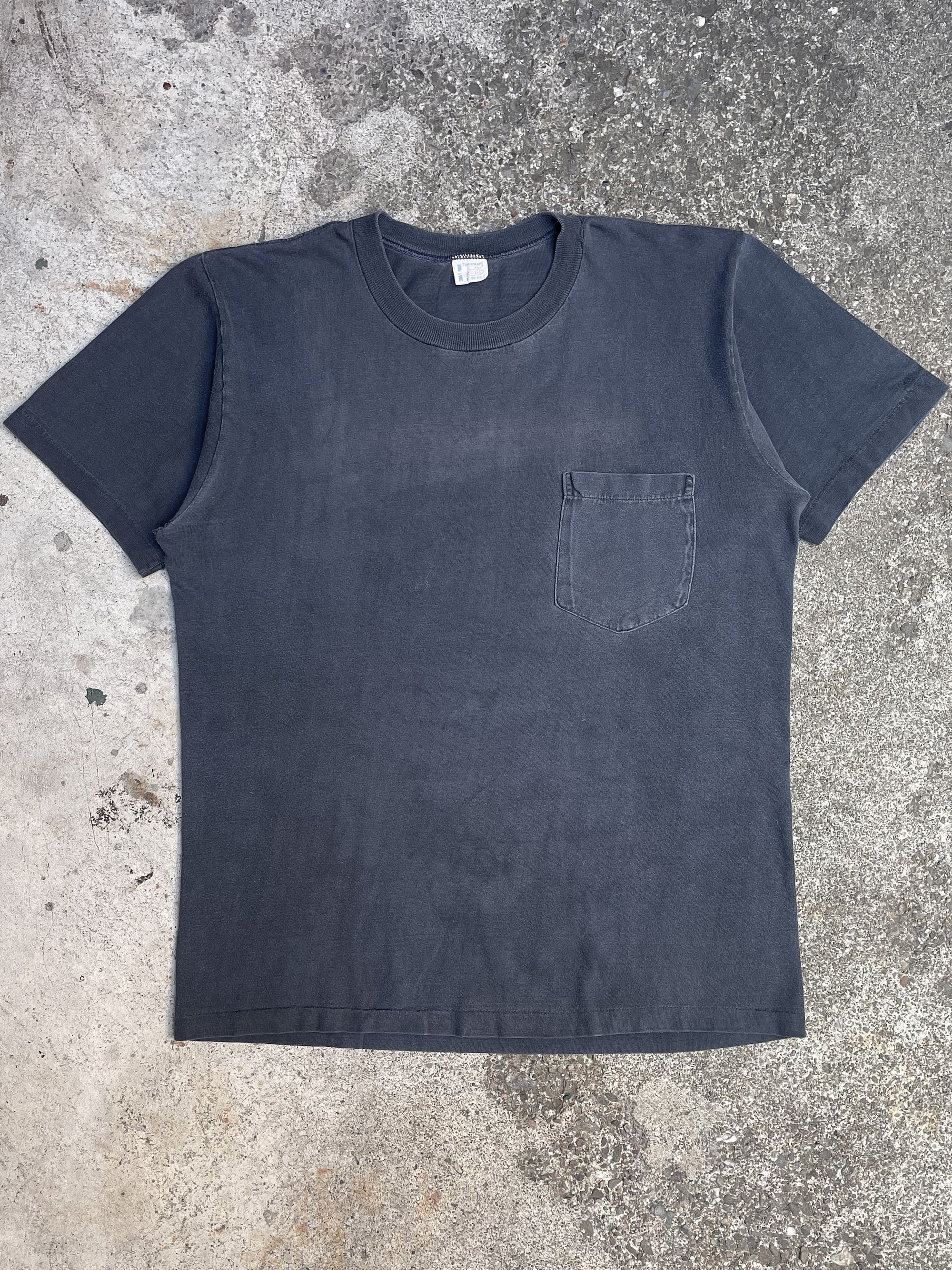 1970s Faded Charcoal Blue Single Stitched Pocket Tee (M)