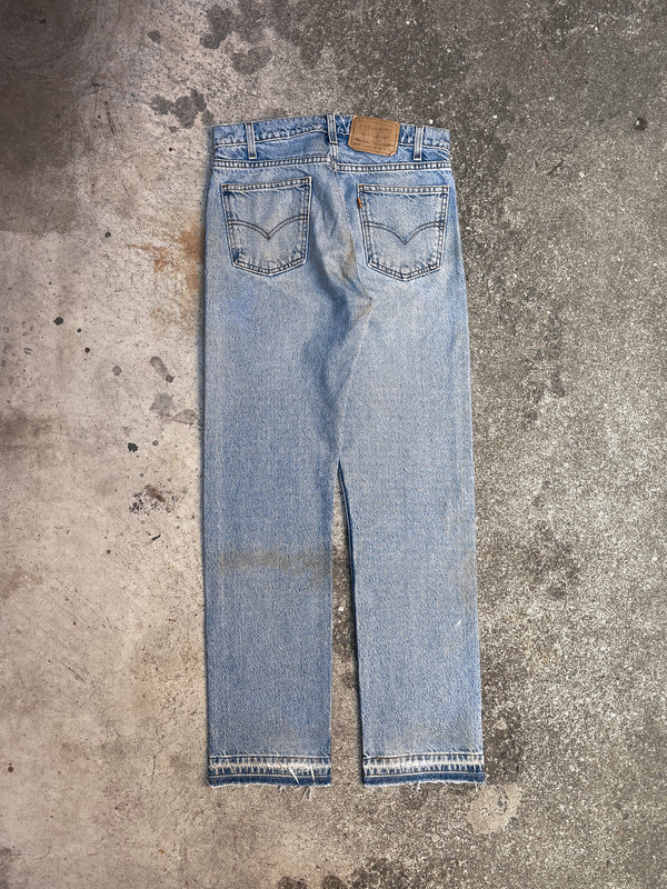 1990s Orange Tab Levi’s Faded Blue 505 Released Hem (28X32)