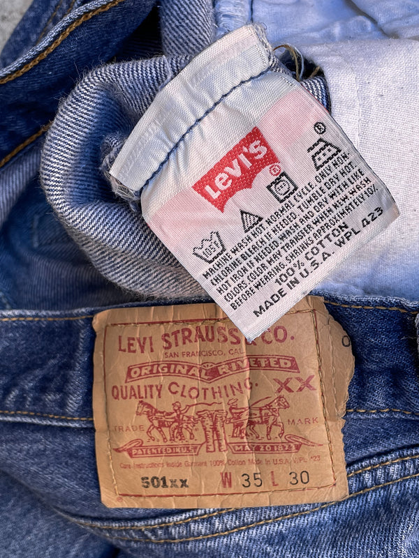 Vintage Levi’s Worn In Blue 501xx Released Hem (32X27)