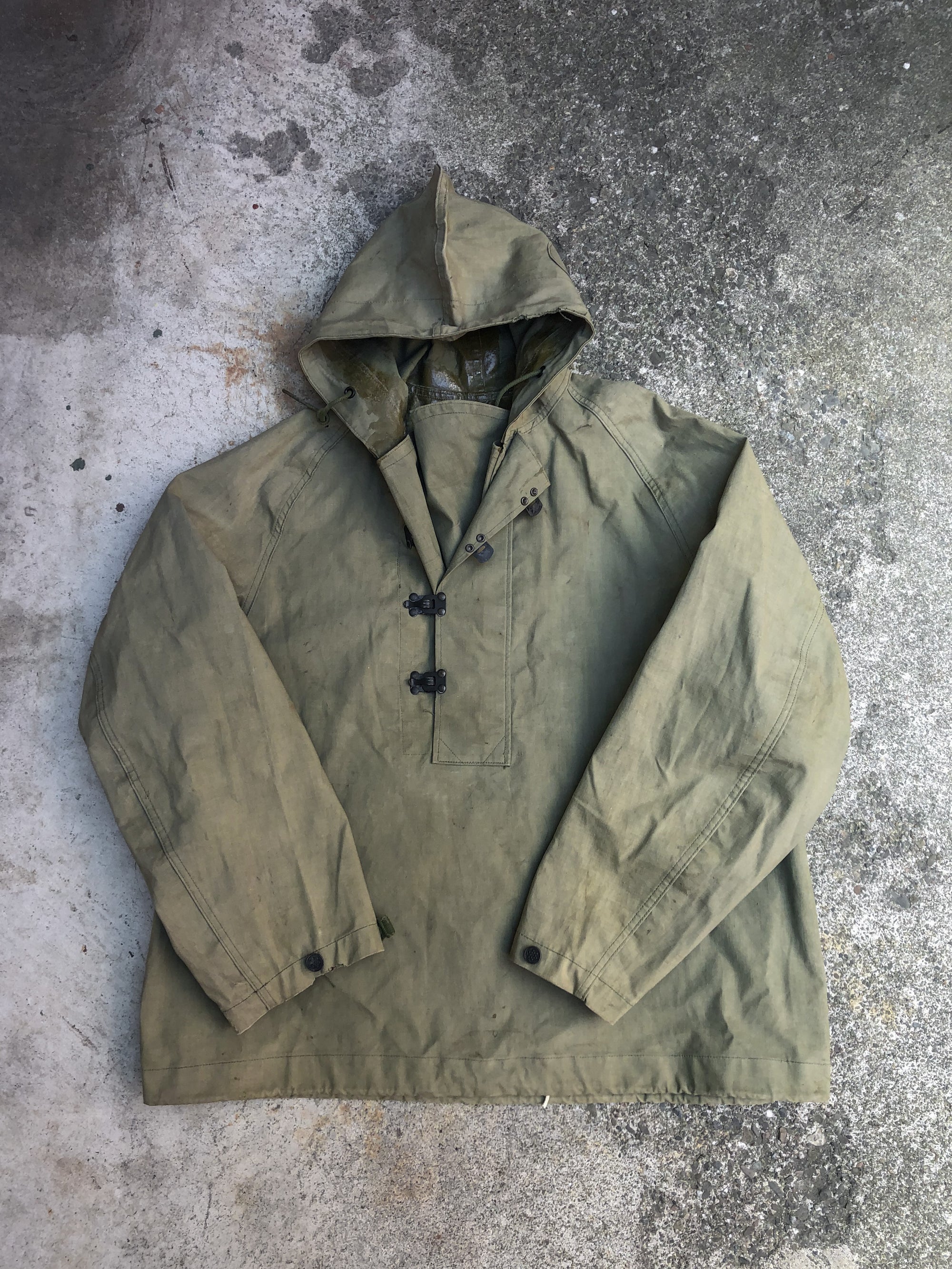 1940s WWII USN Wet Weather Clasp Parka (L/XL)