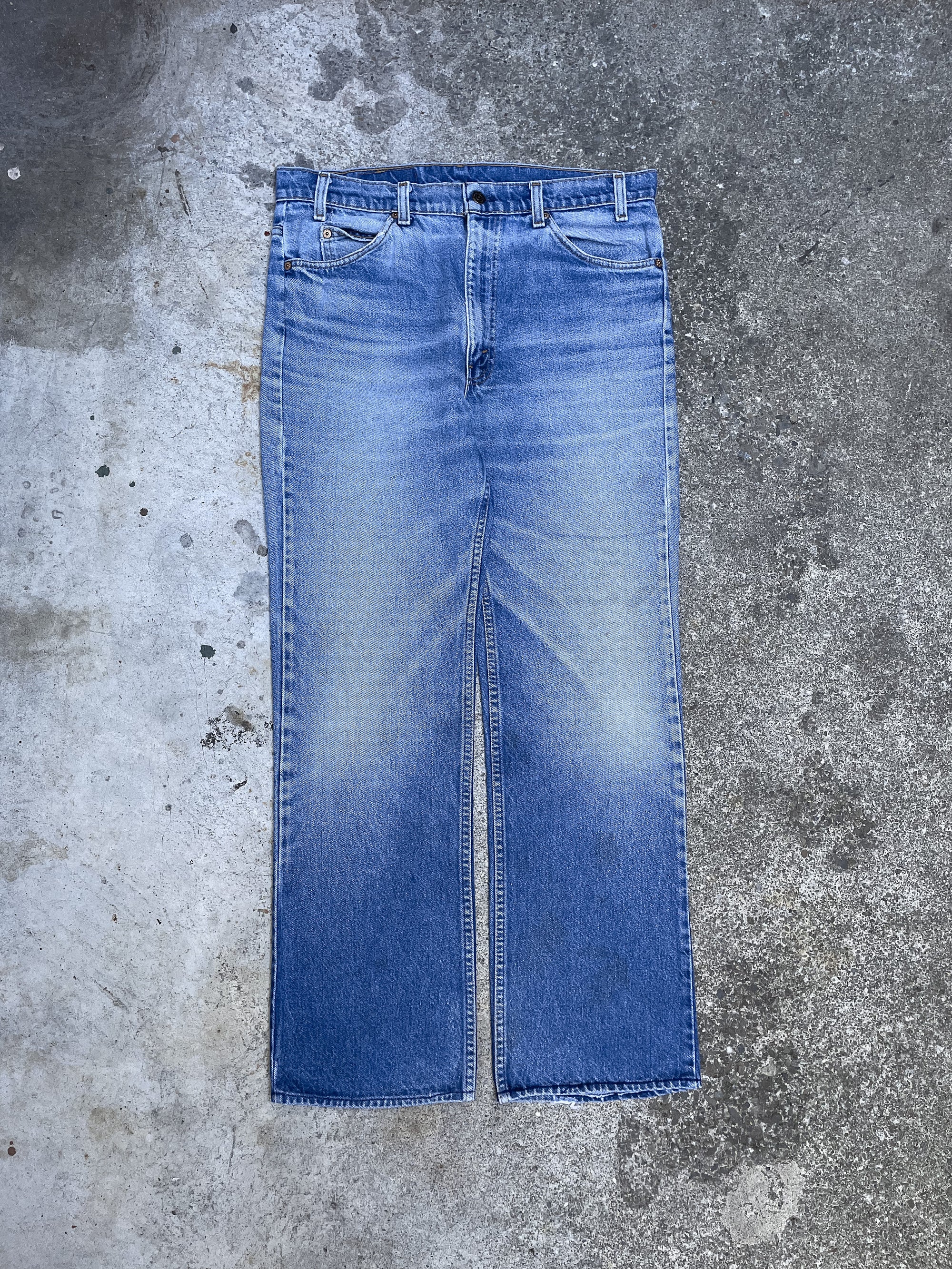 1990s Orange Tab Levi’s Faded Blue 517 (35X29)