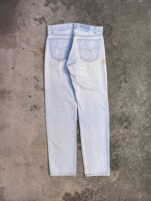 1990s Levi’s Light Wash Blue 505 (32X32)