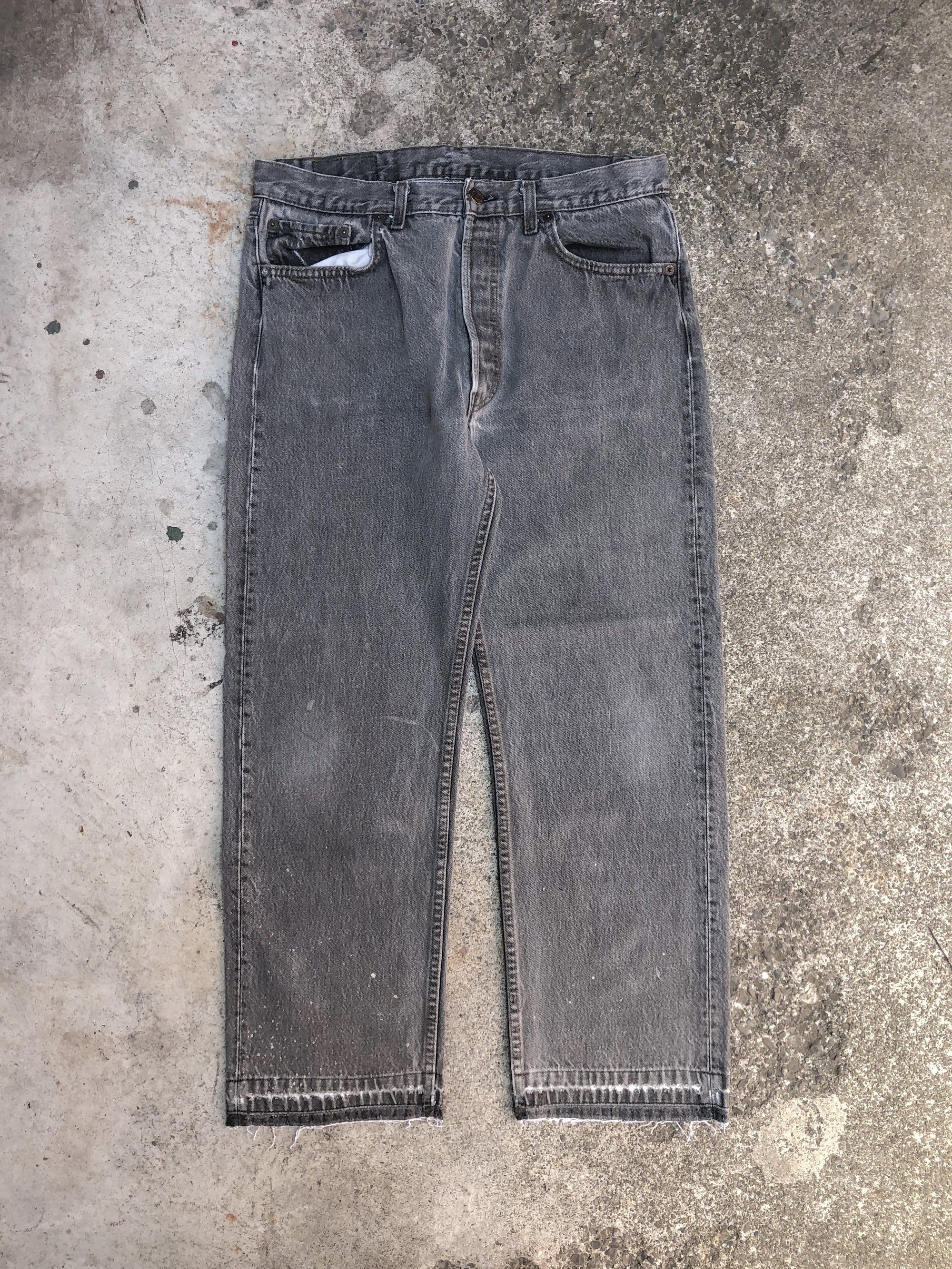 1980s Levis Faded Grey 501 Released Hem (32X26)