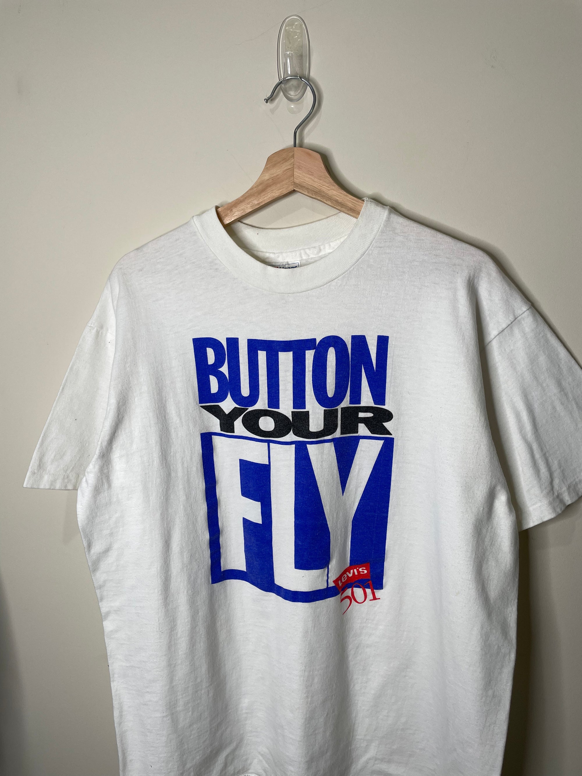 1990s “Button Your Fly” Levi’s Single Stitched Hanes Beefy Tee (L/XL)