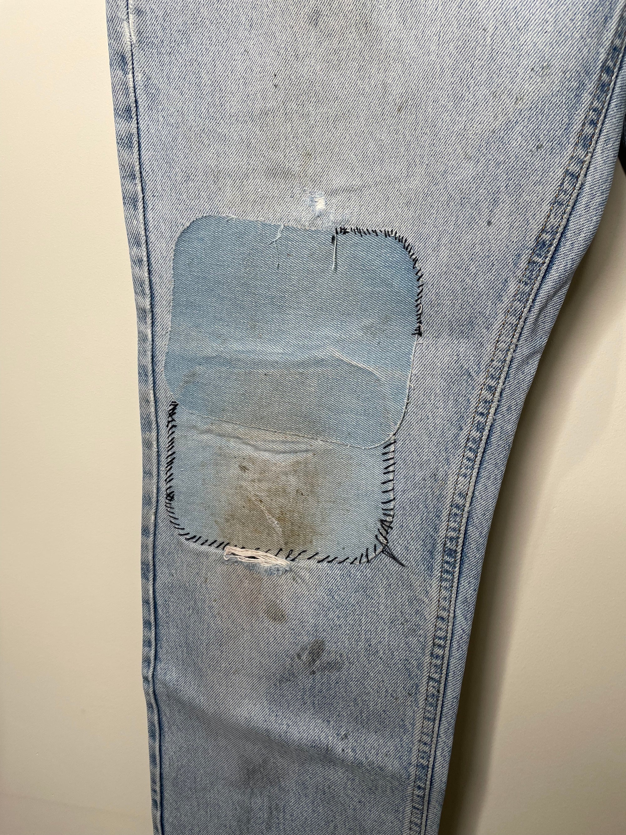 Carhartt B18 Patched Repaired Faded Blue Denim (37X33)