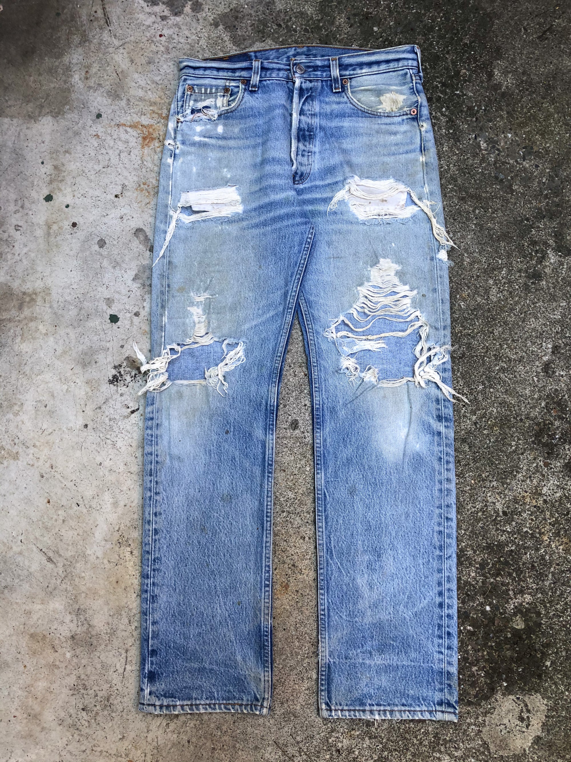 1990s Levis Thrashed Faded Blue 501XX (31X30)