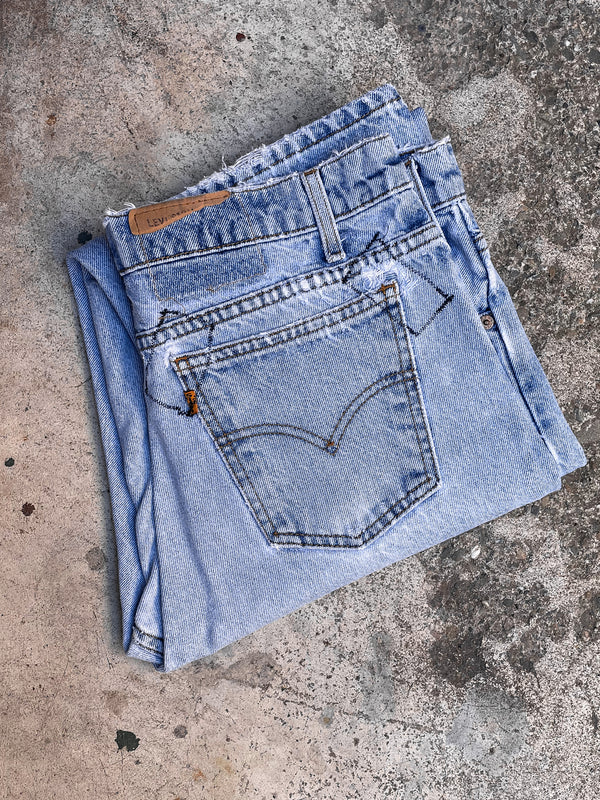 1990s Orange Tab Levi’s Repaired Faded Blue 505 (34X33)