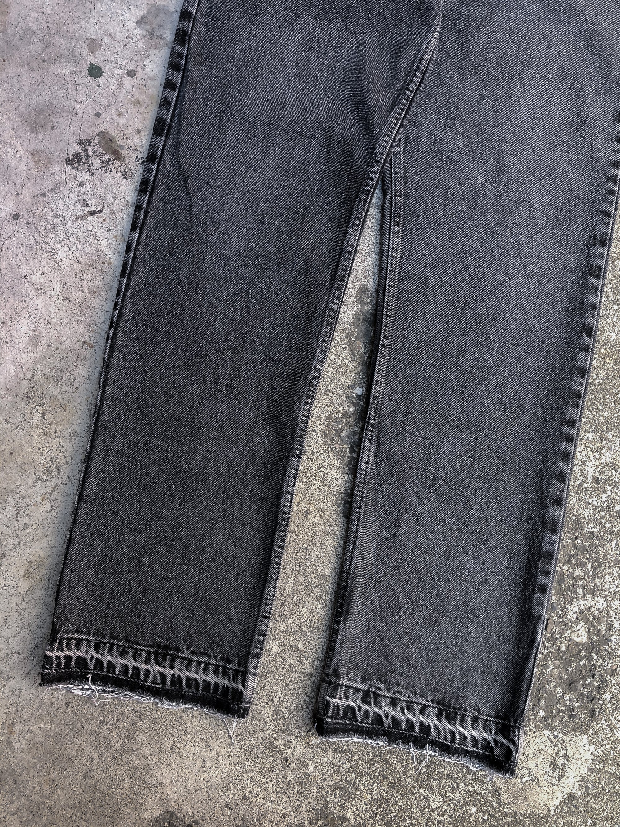 1980s Levis Faded Black Released Hem Denim (30X31)