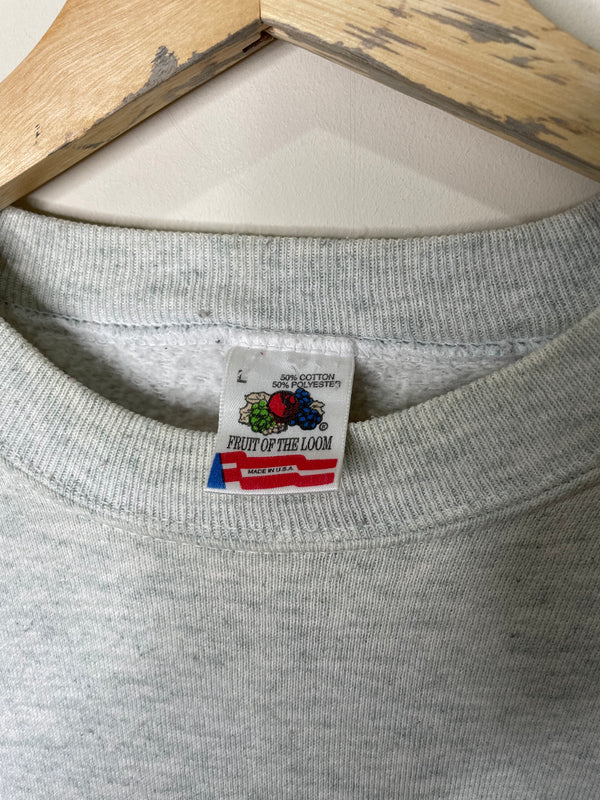 1990s “Totem Pole Lodge” Raglan Sweatshirt (M)