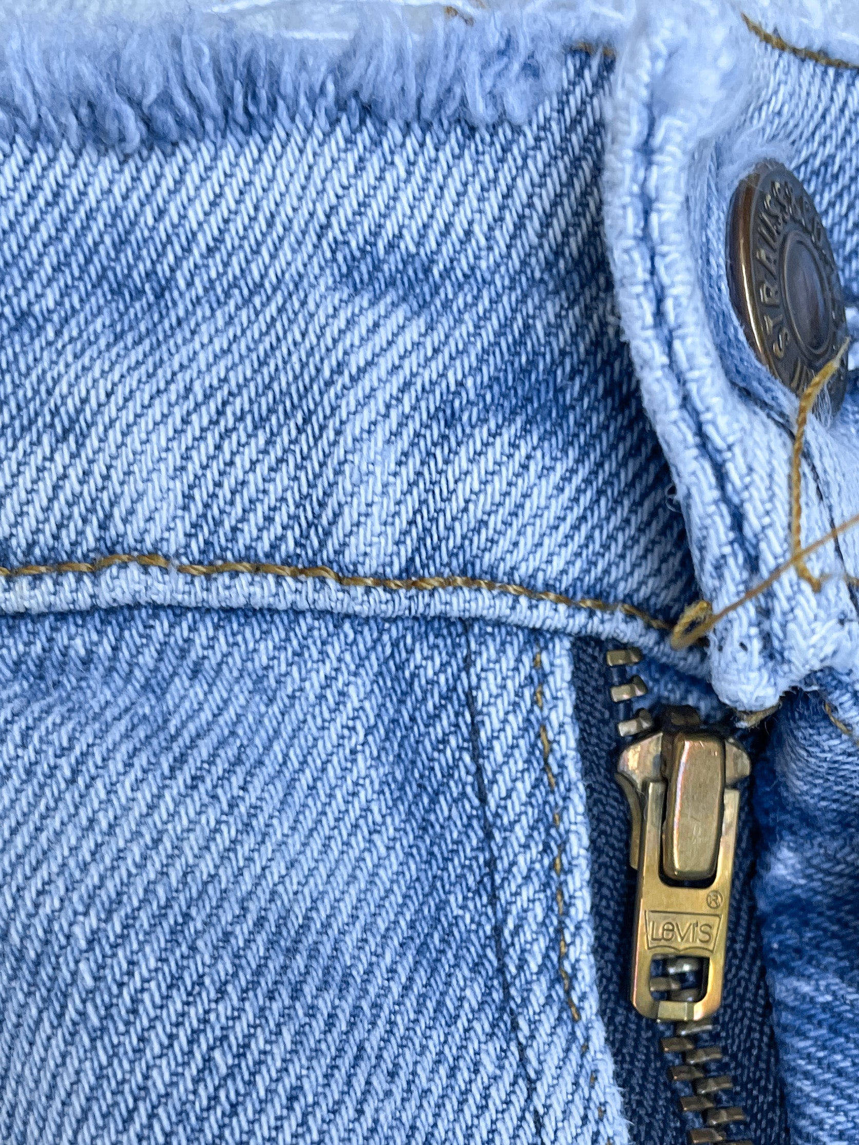 1980s Orange Tab Levi’s Repaired Faded Dirty Blue Talon Zip Denim (31X29)