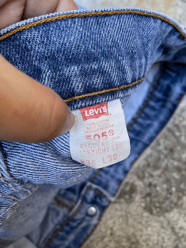 1990s Orange Tab Levi’s Faded Blue 505 Released Hem (35X28)