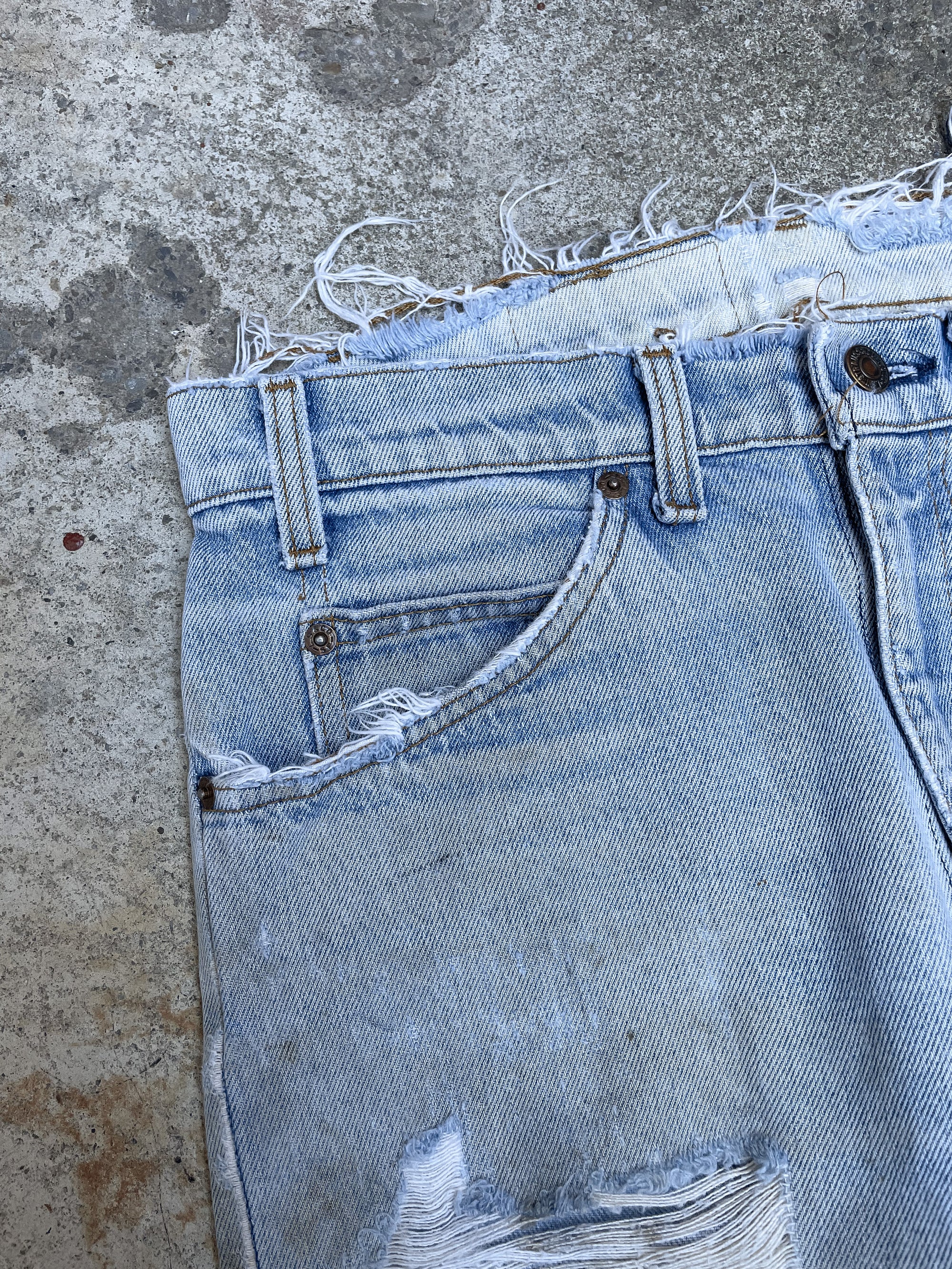 1980s Orange Tab Levi’s Repaired Faded Dirty Blue Talon Zip Denim (31X29)