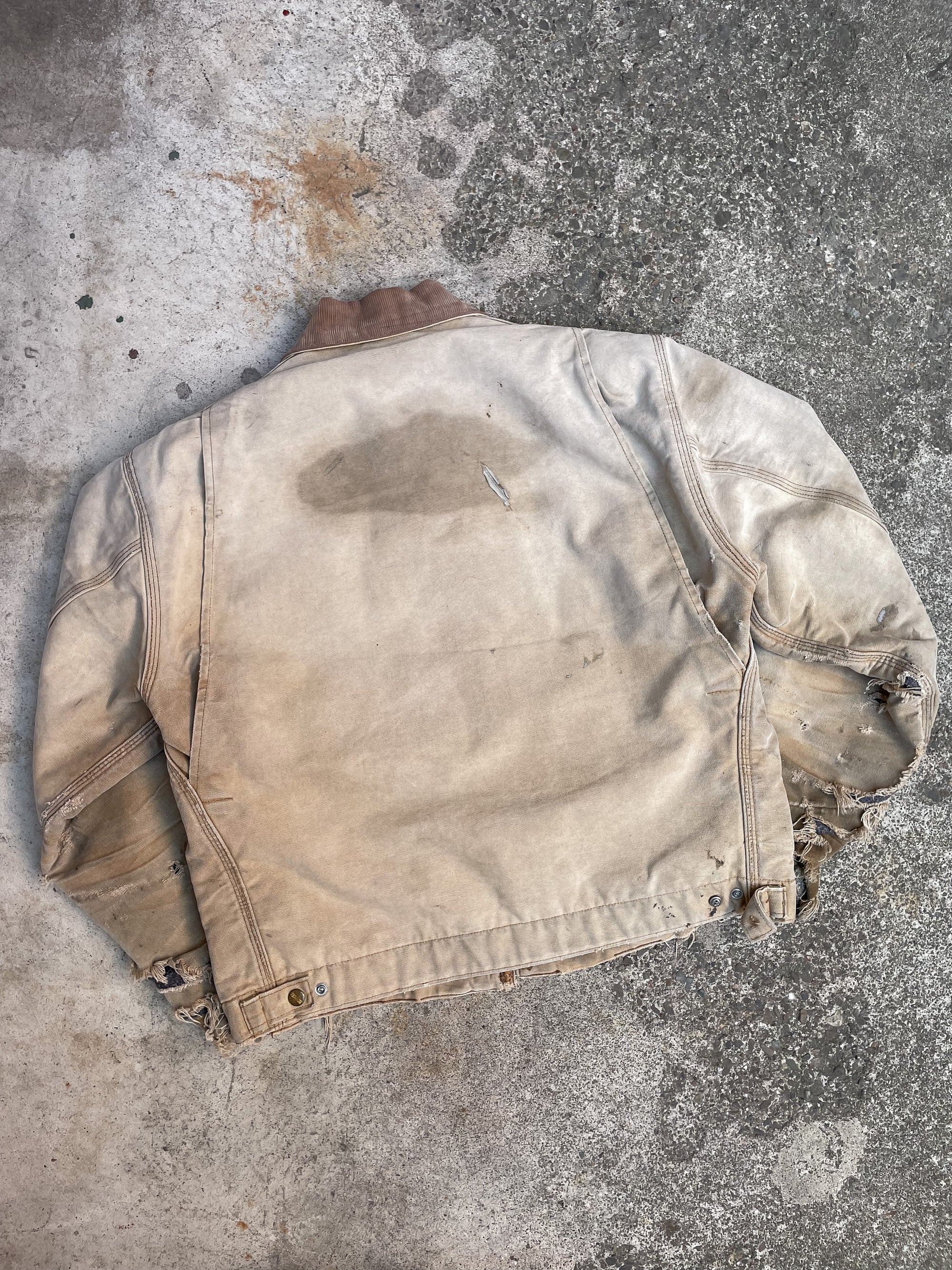 1980s Carhartt Thrashed Military Repair Tan Lined Work Jacket (M/L)