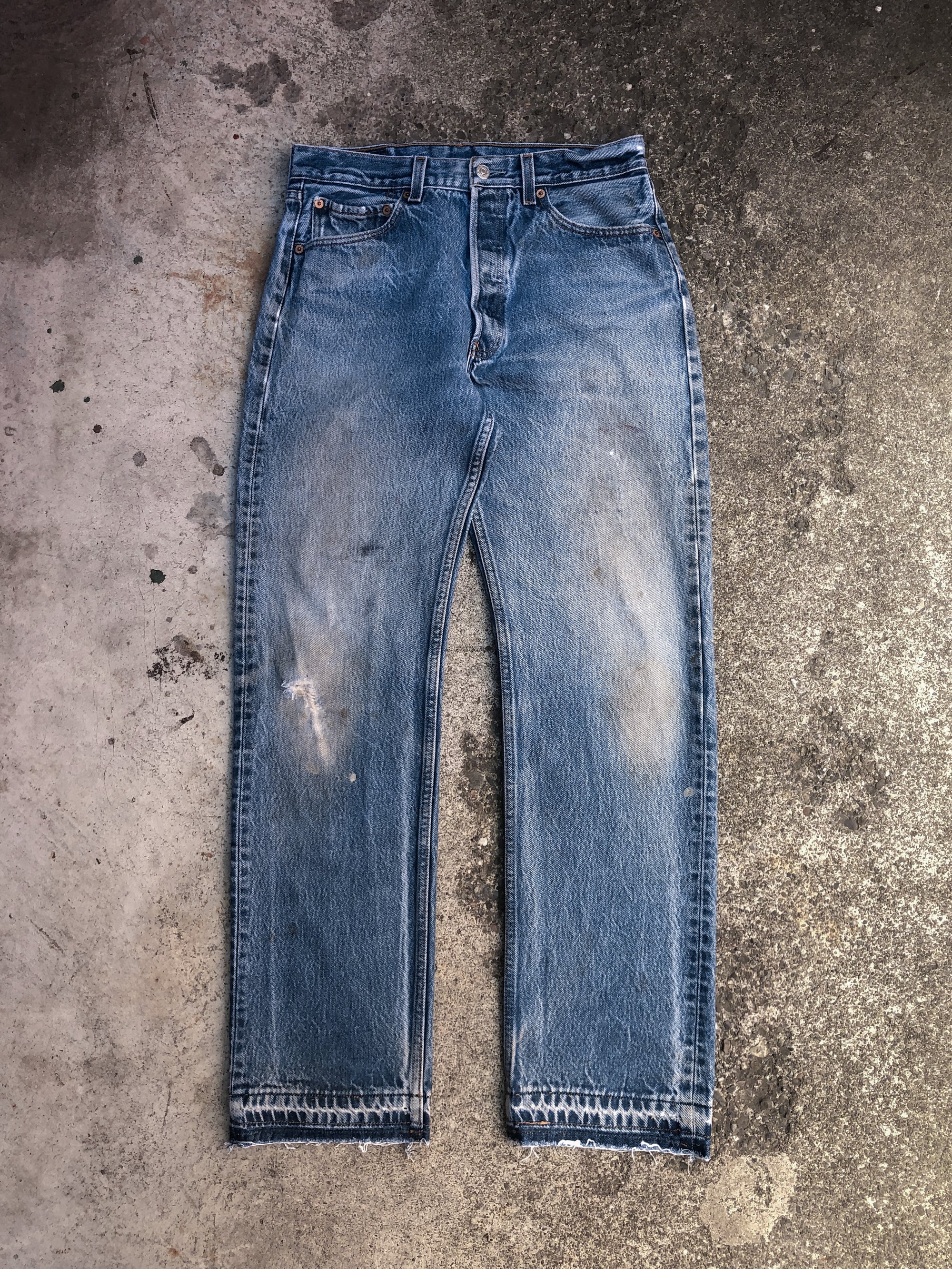 1990s Levis Distressed Worn In Blue 501XX Released Hem (30X30)