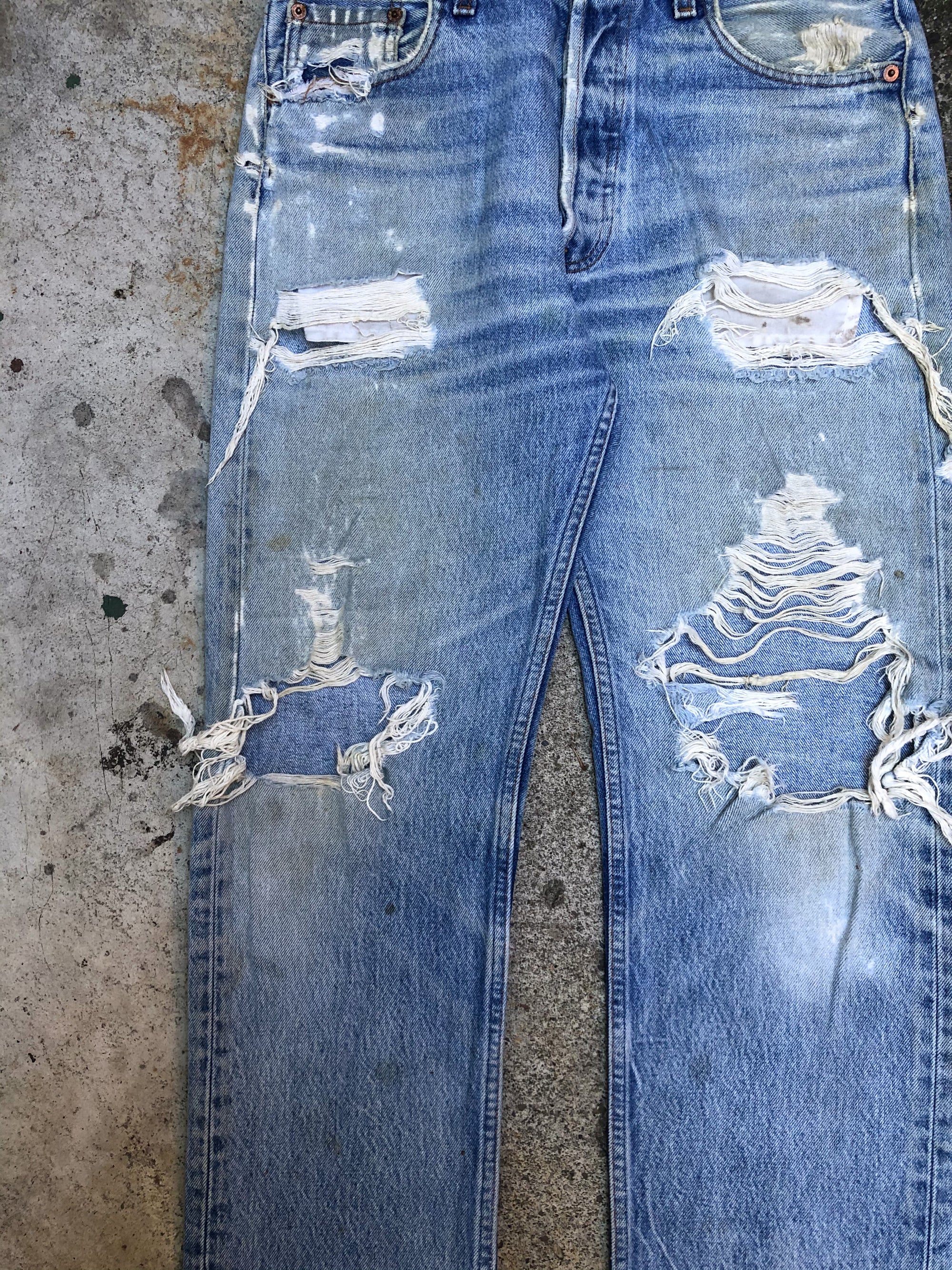 1990s Levis Thrashed Faded Blue 501XX (31X30)