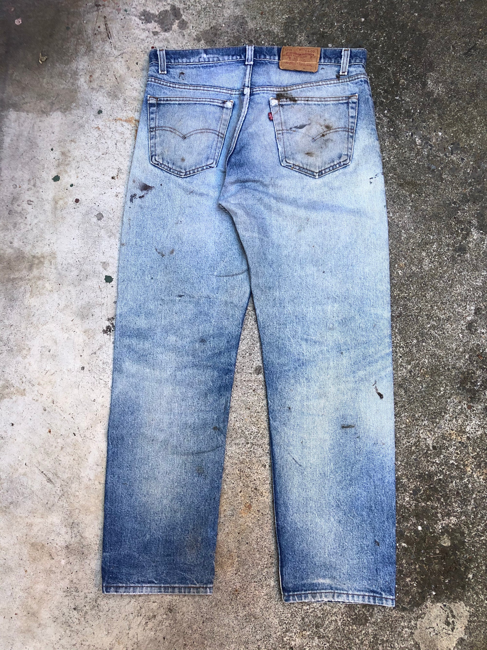 1980s Levis Dirty Faded Blue 505 (35X29)