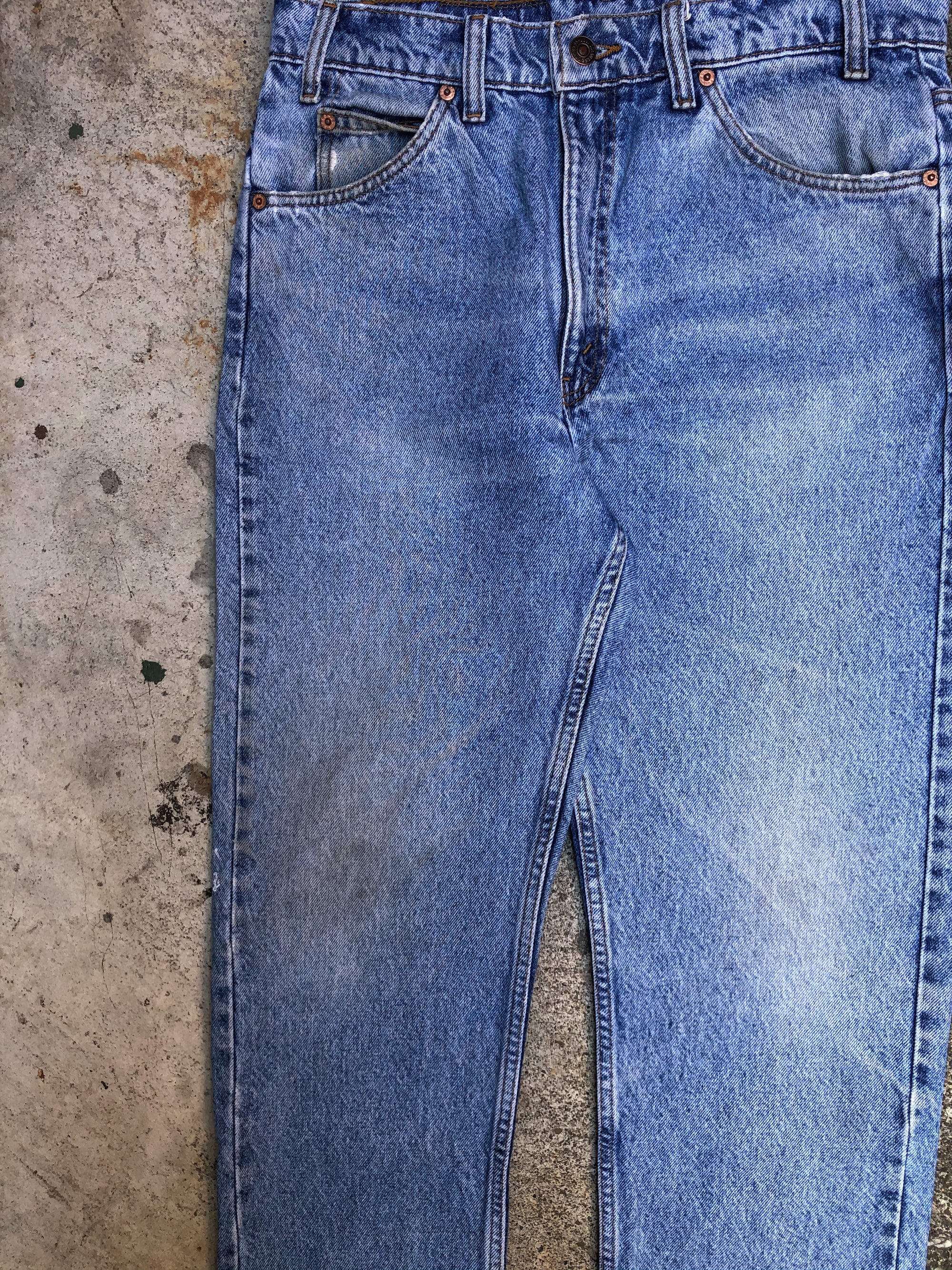 1990s Orange Tab Levis Faded Blue 505 Released Hem (31X28)