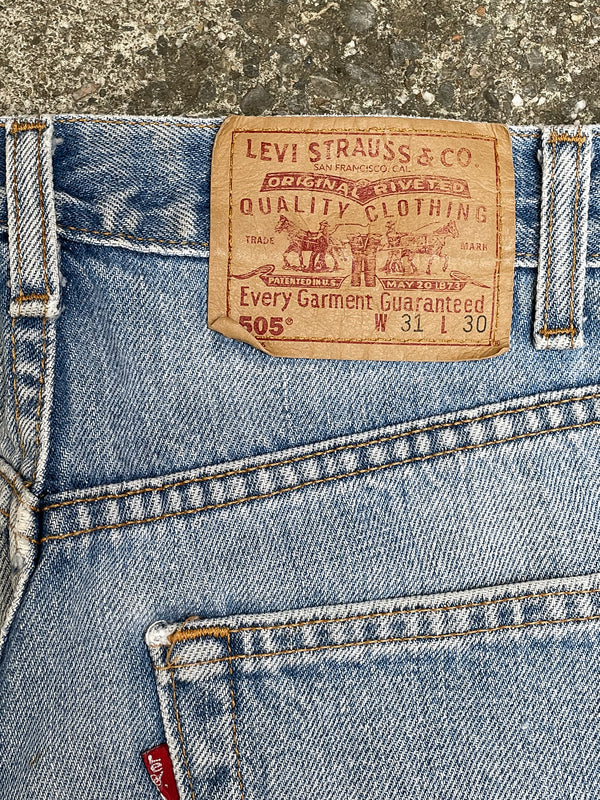 Vintage Levi’s Distressed Faded Blue 505 Released Hem (30X31)