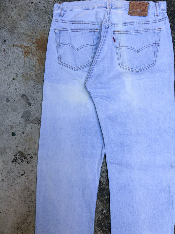 1980s Levis Sun Fade Light Wash Blue 501 (32X35)