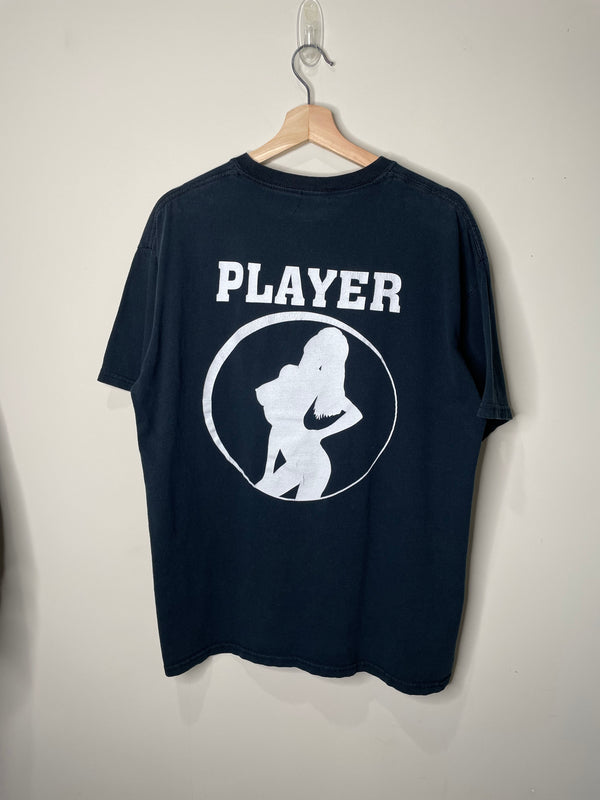 Vintage 00s “Player” Tee (L)