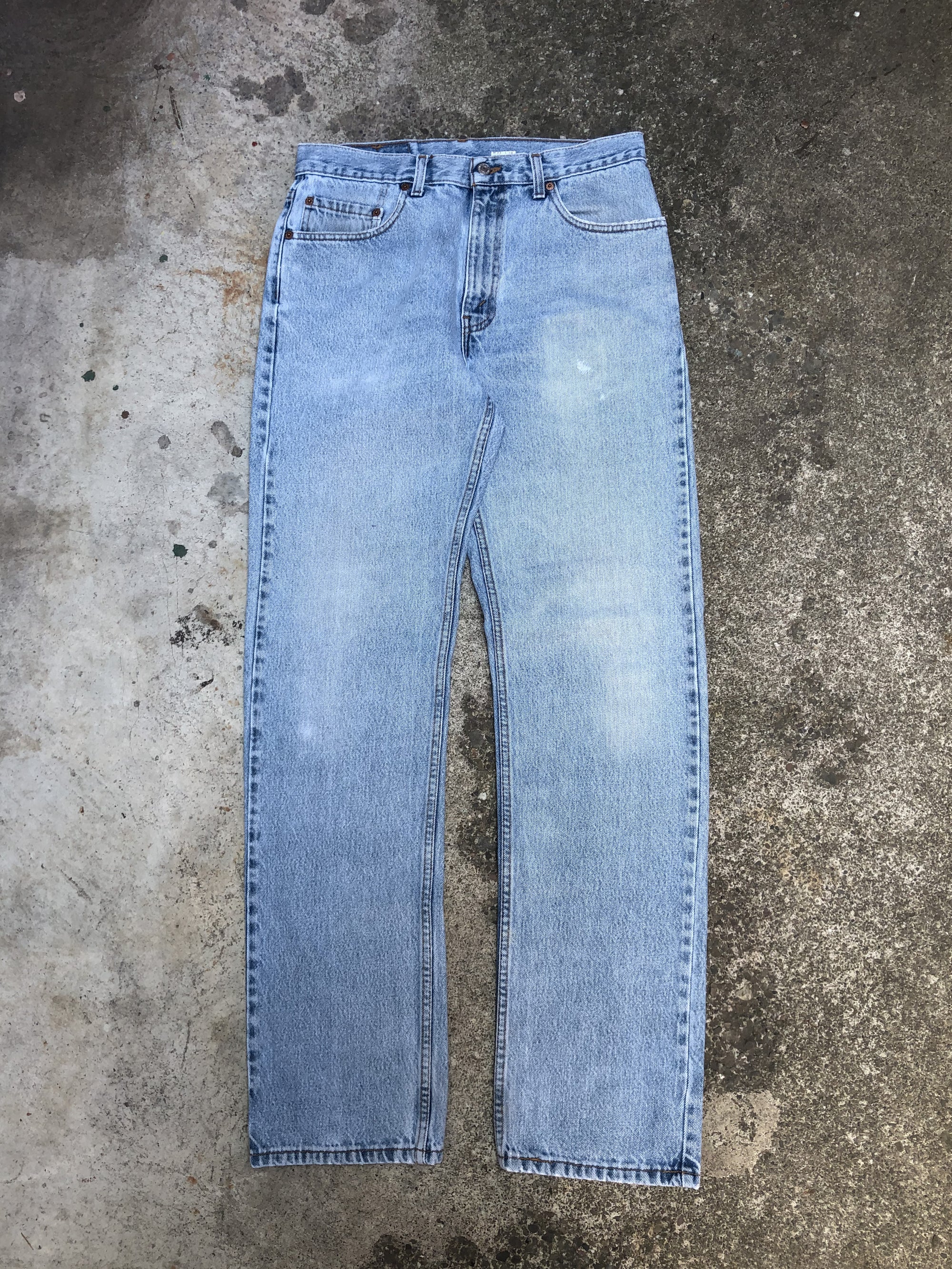 1990s Levis Faded Blue 505 (32X33)