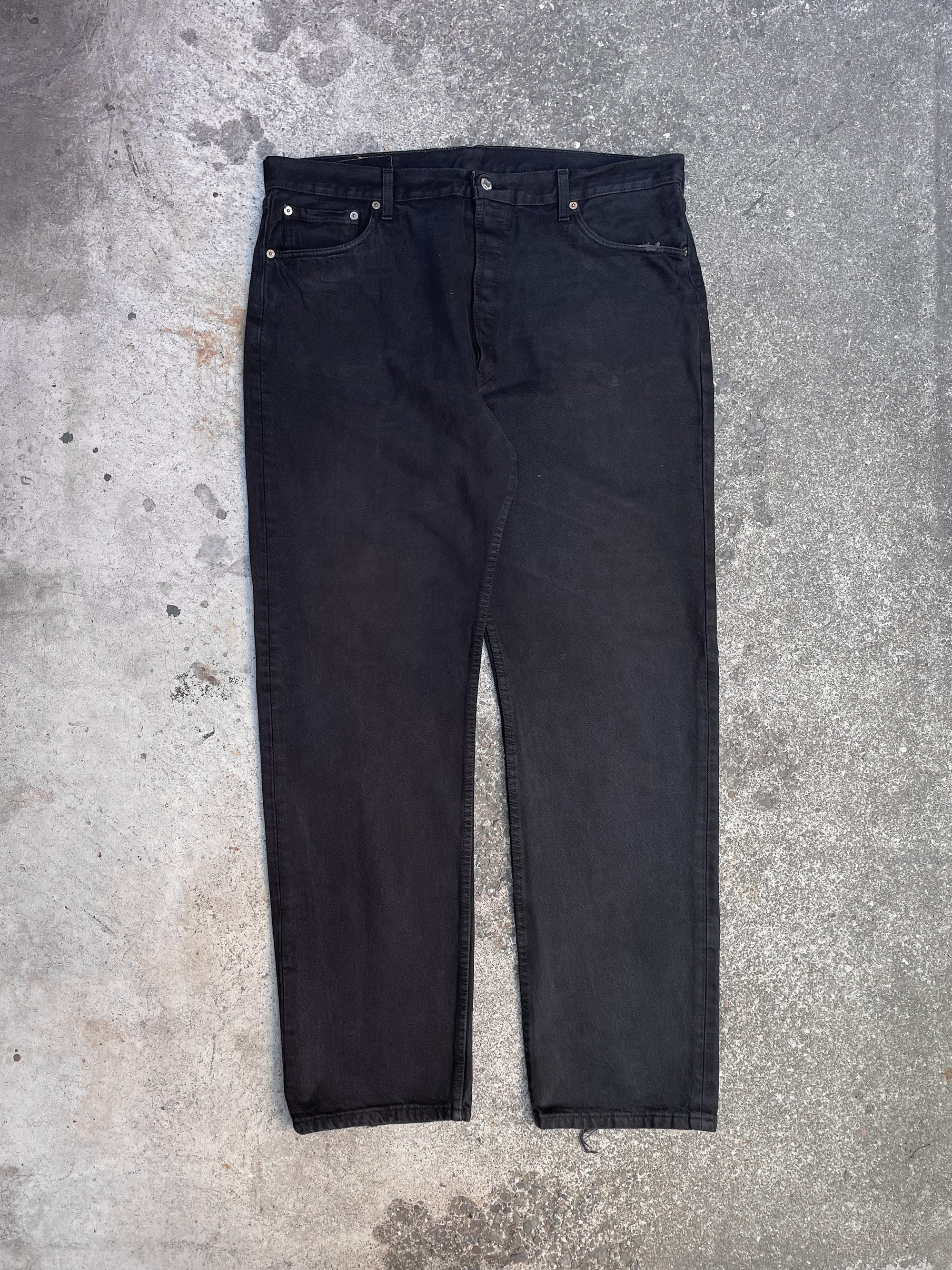 1990s Levi’s Blue Black 501 (38X33)
