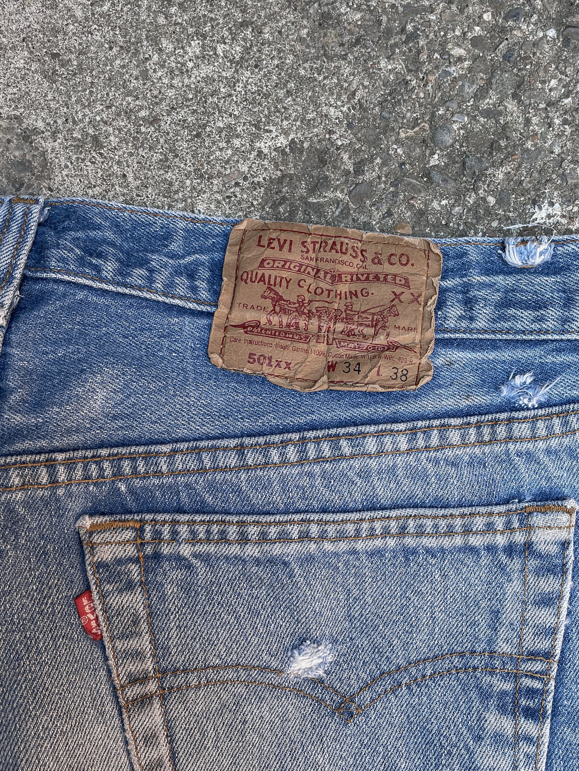 1990s Levi’s Worn In Blue 501XX (31X32)