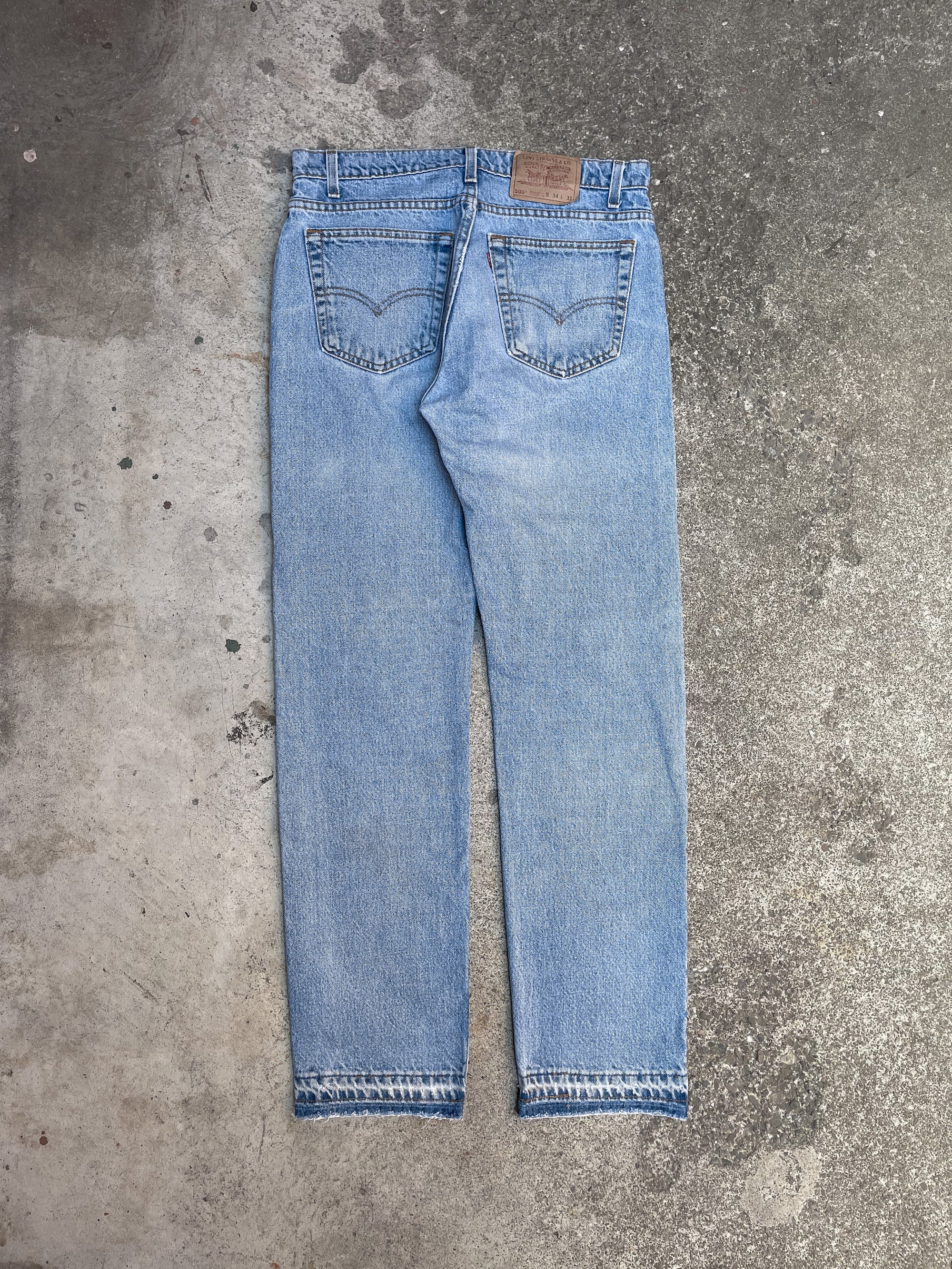 1990s Levi’s Faded Blue 505 Released Hem (33X31)